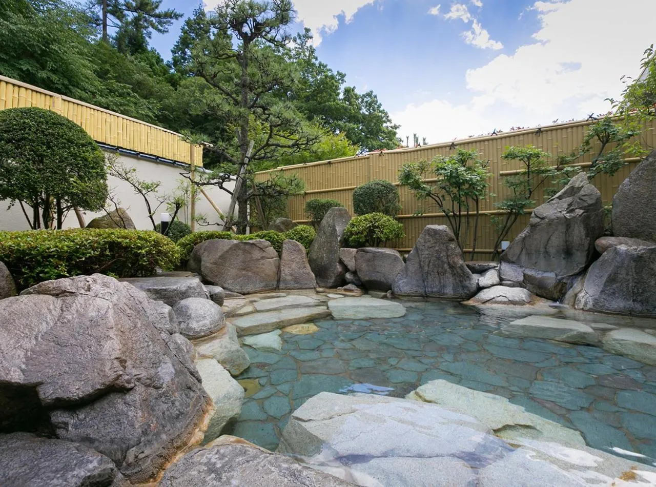 Hot Spring Bath in Shikinoyado SAHIMENO
