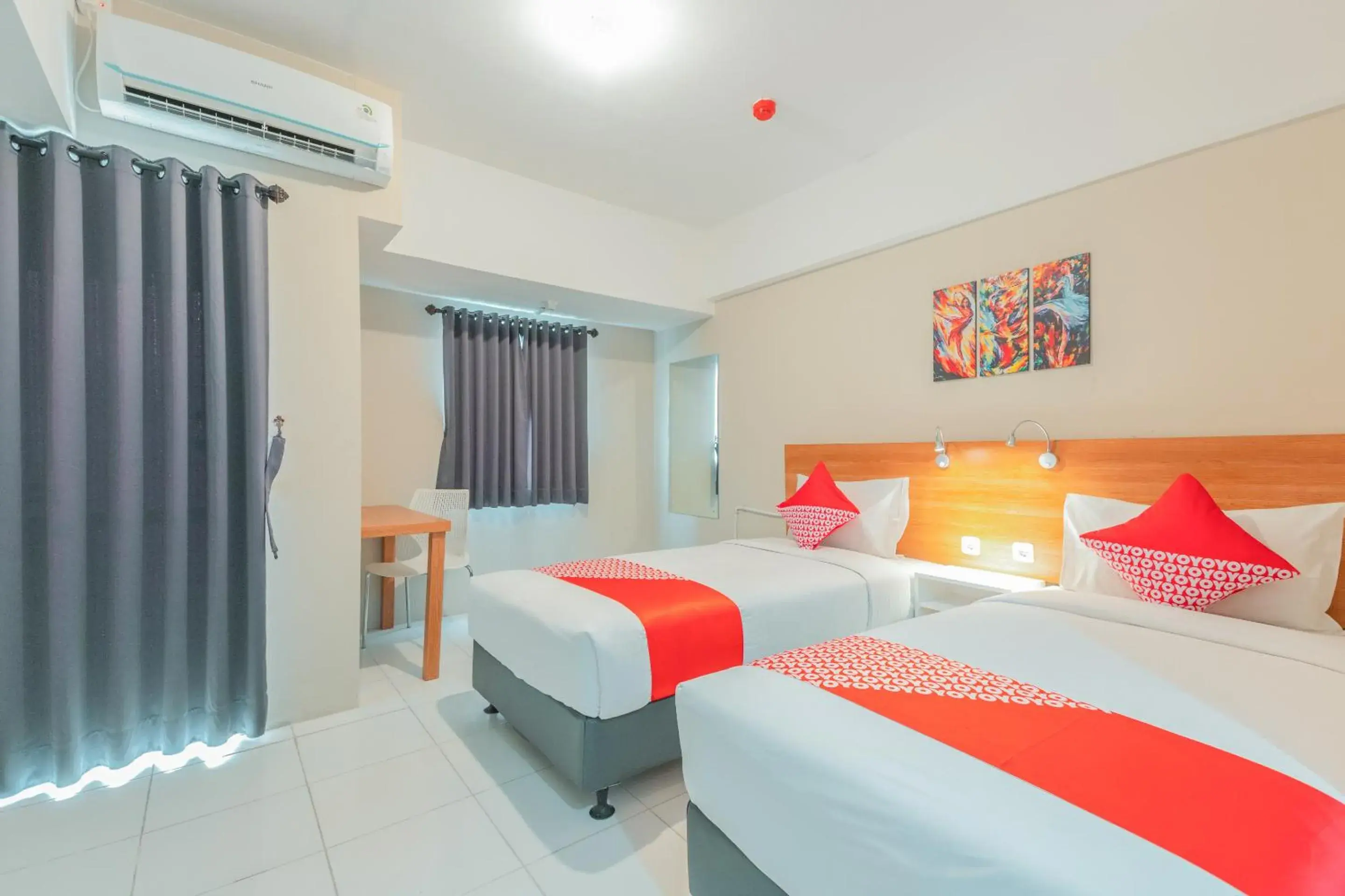 Standard Twin Room in Flagship 750 Mont Blanc Standard Twin Room in Flagship 750 Mont Blanc