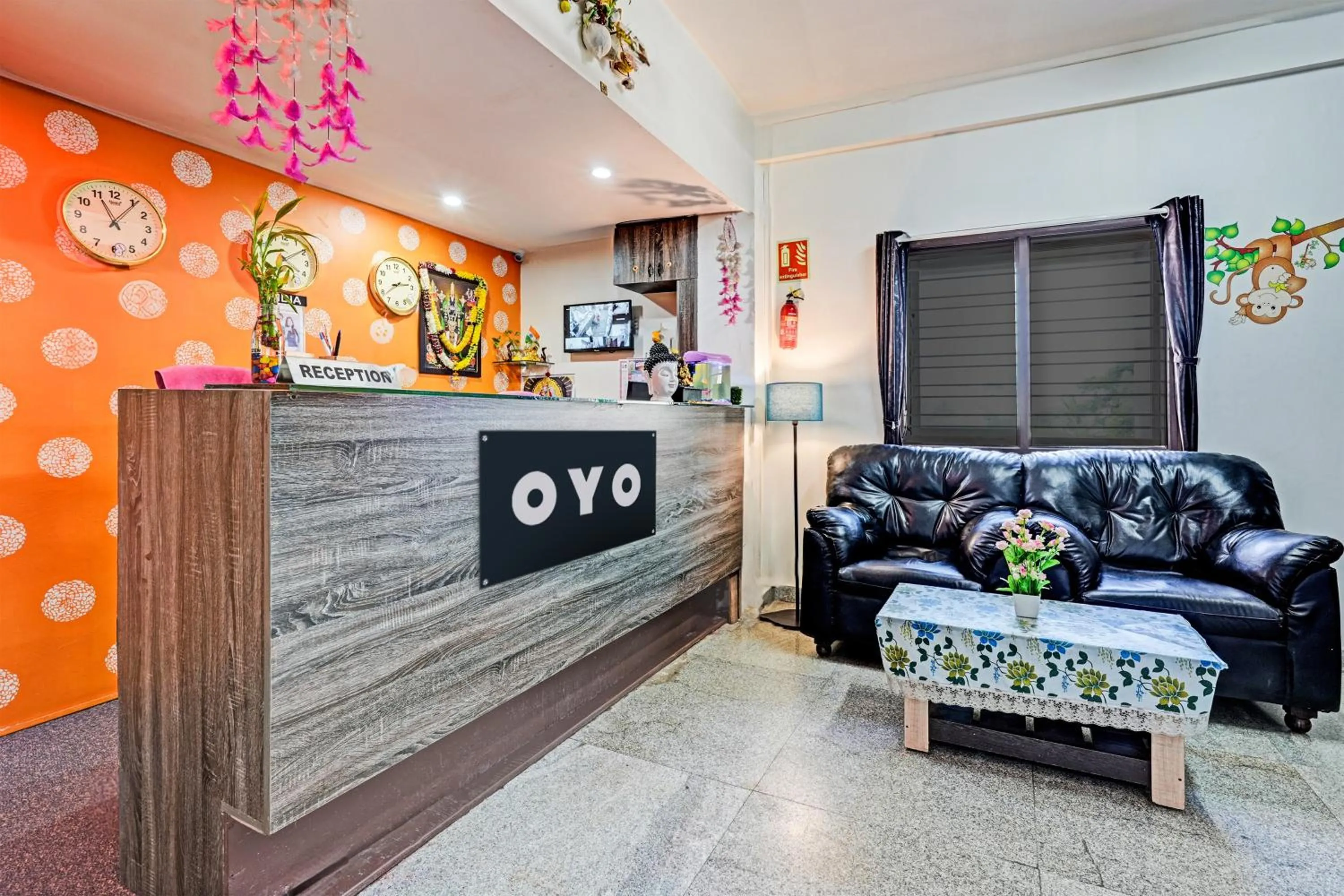 Lobby or reception in Hotel O Sri Sai sevalal comfort's