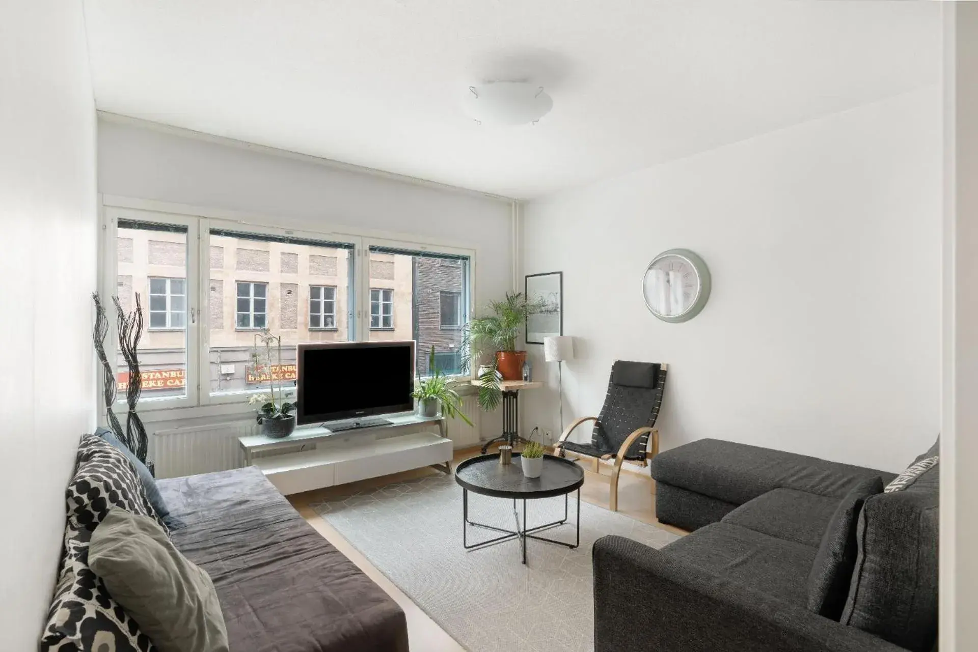 Scandinavian Home in Heart of the City 26 Scandinavian Home in Heart of the City 26