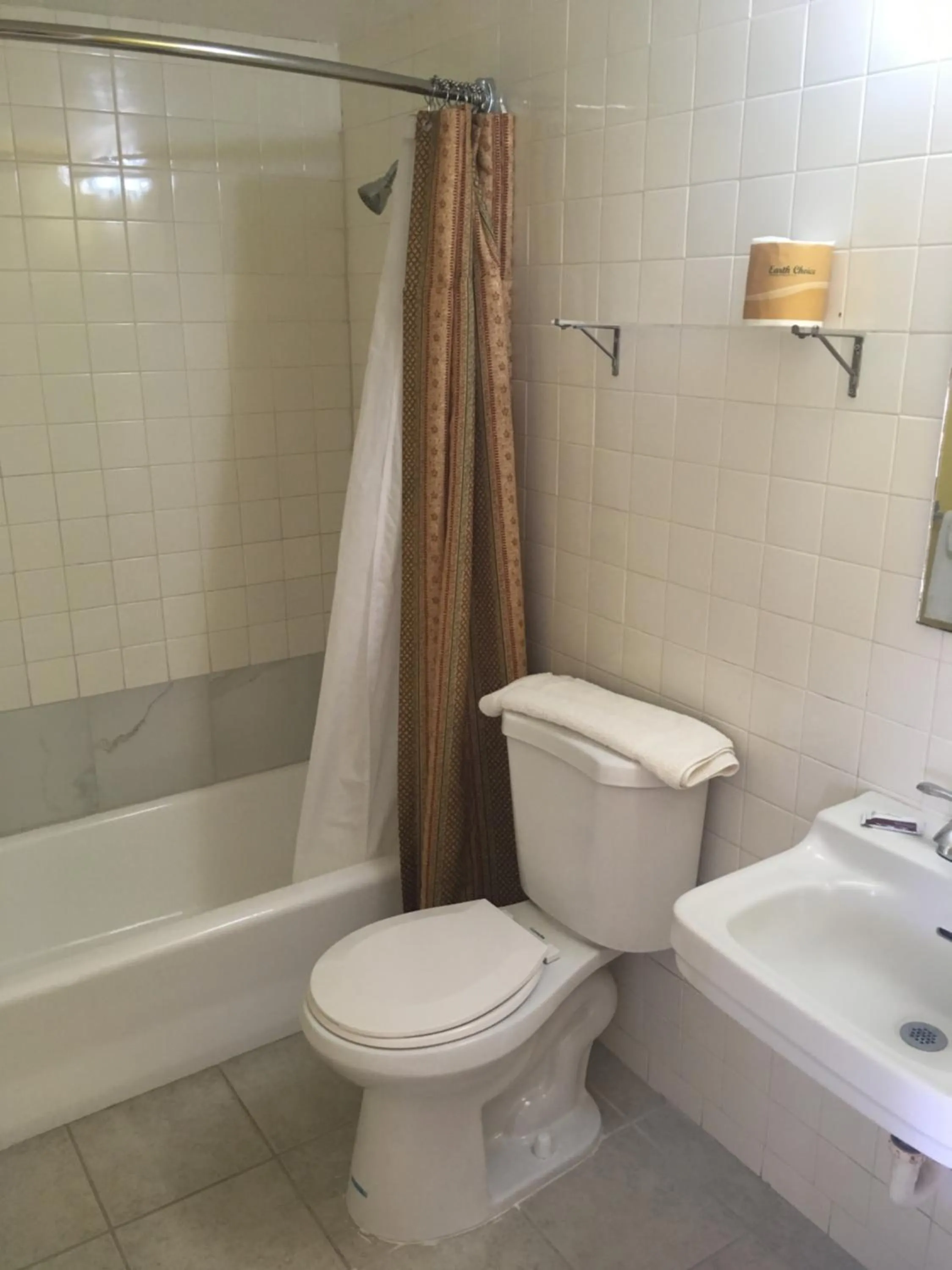 Bathroom in Blue Star Inn