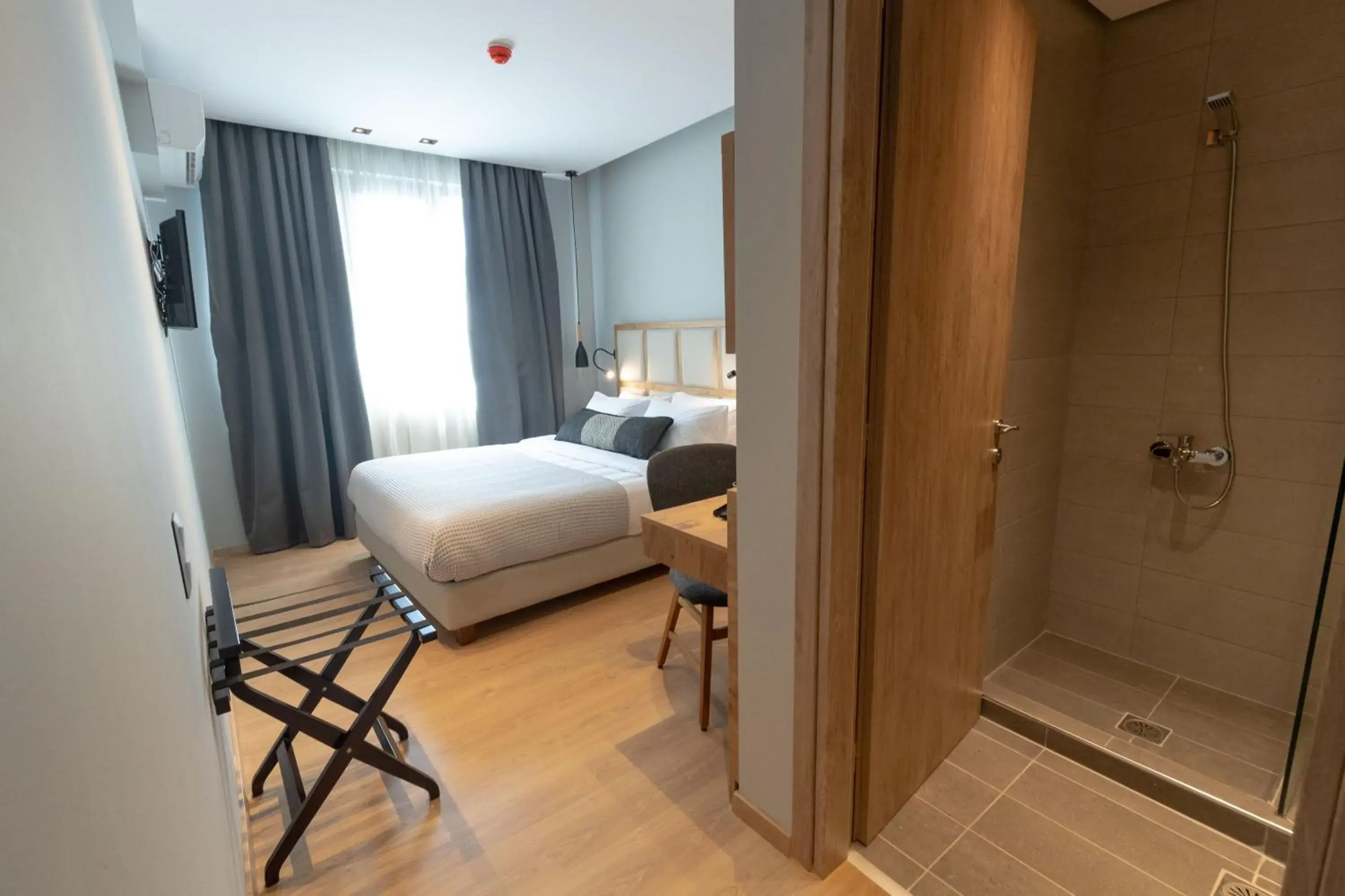 Standard Double or Twin Room in Grand Port Suites Standard Double or Twin Room in Grand Port Suites