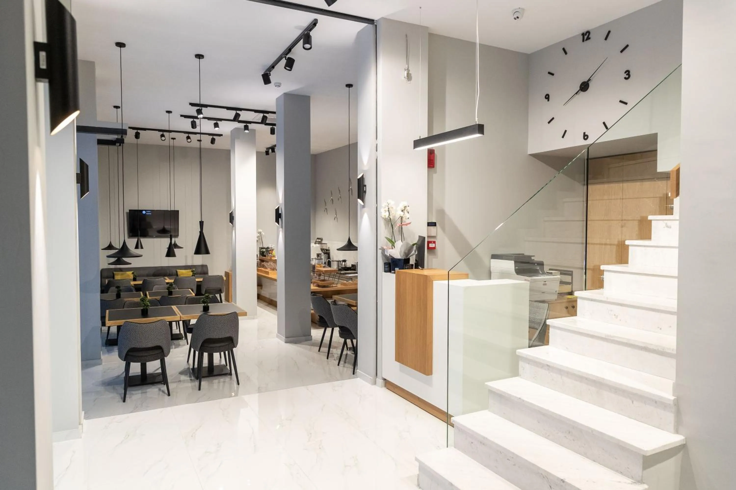 Seating area in Grand Port Suites