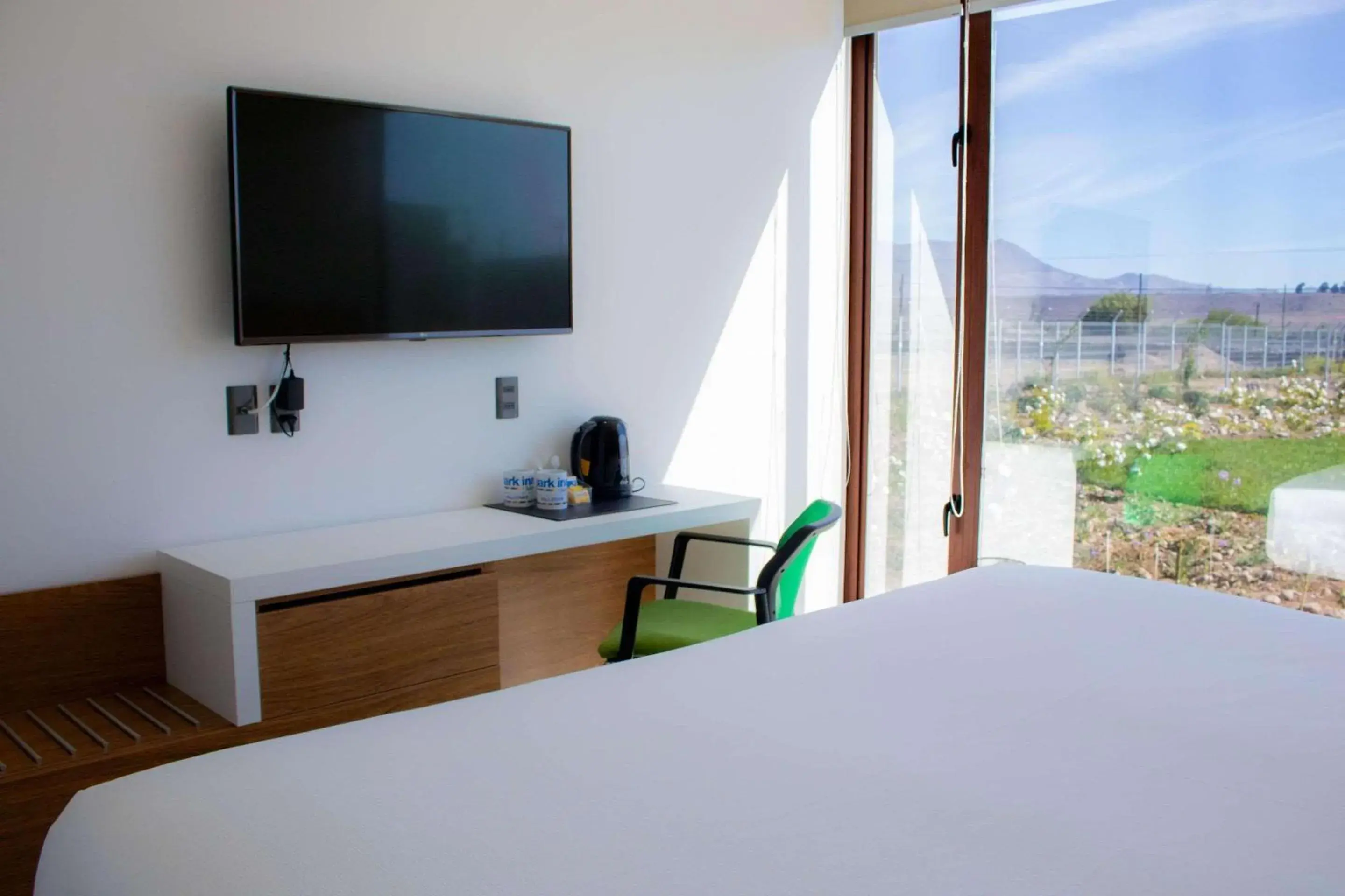 Bedroom, Bed in Park Inn by Radisson Los Olivos de Vallenar Bedroom, Bed in Park Inn by Radisson Los Olivos de Vallenar