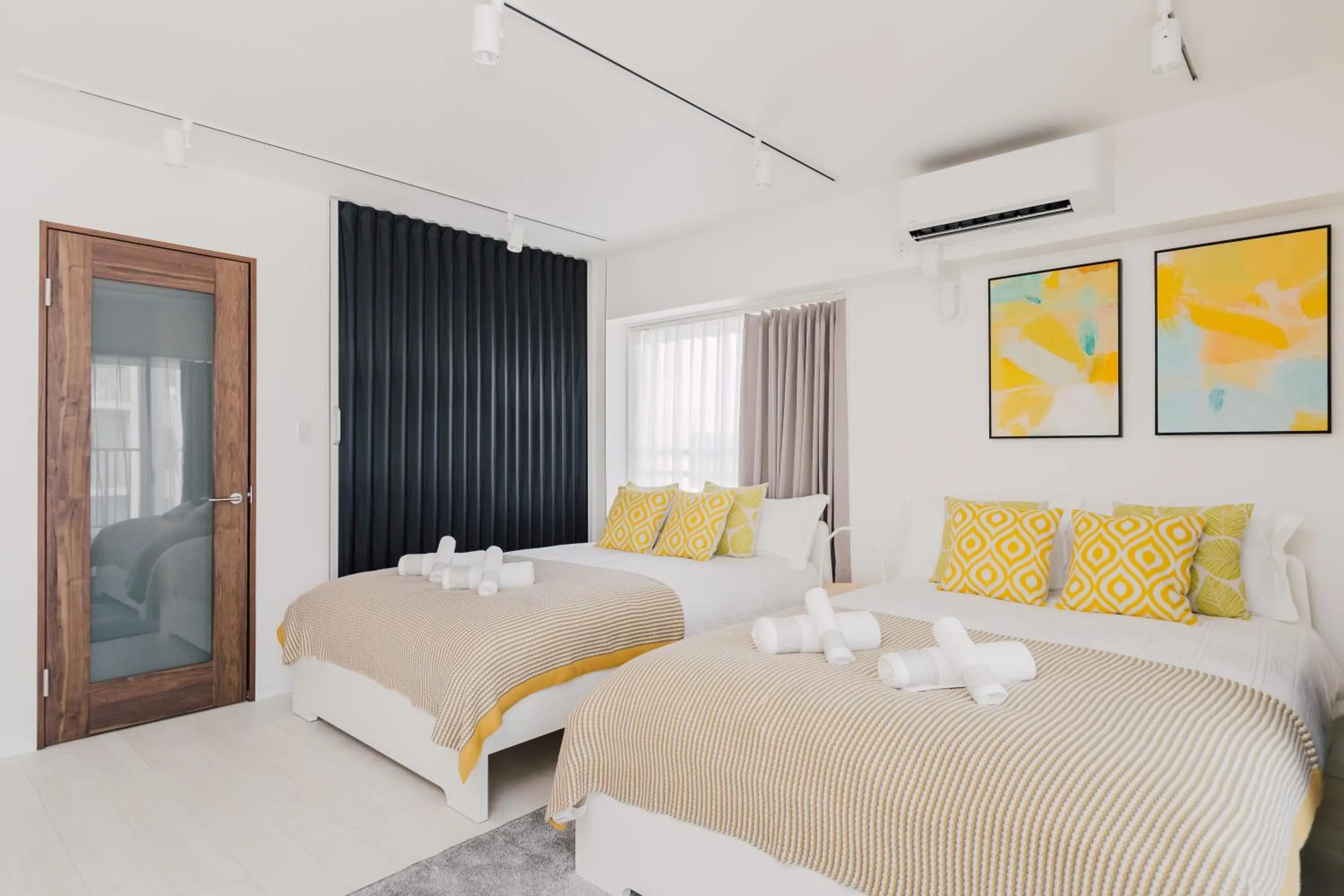 Bed in Hotel Apartment Ueno Inaricho Sta