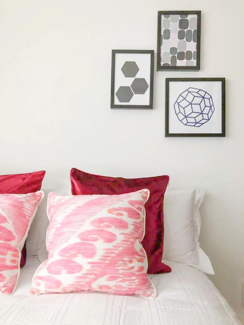 Bed in Hotel Apartment Ueno Inaricho Sta