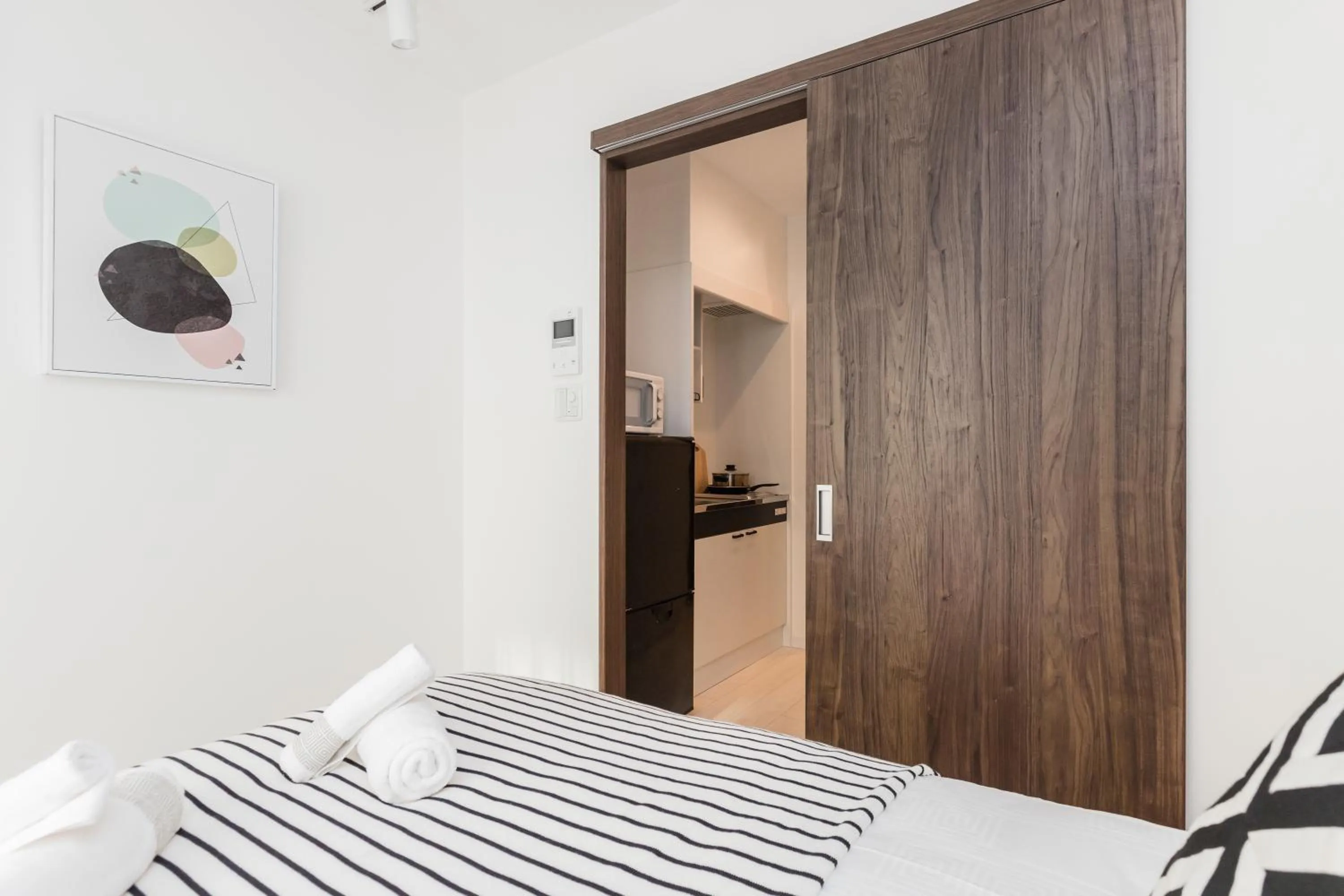 Bed in Hotel Apartment Ueno Inaricho Sta