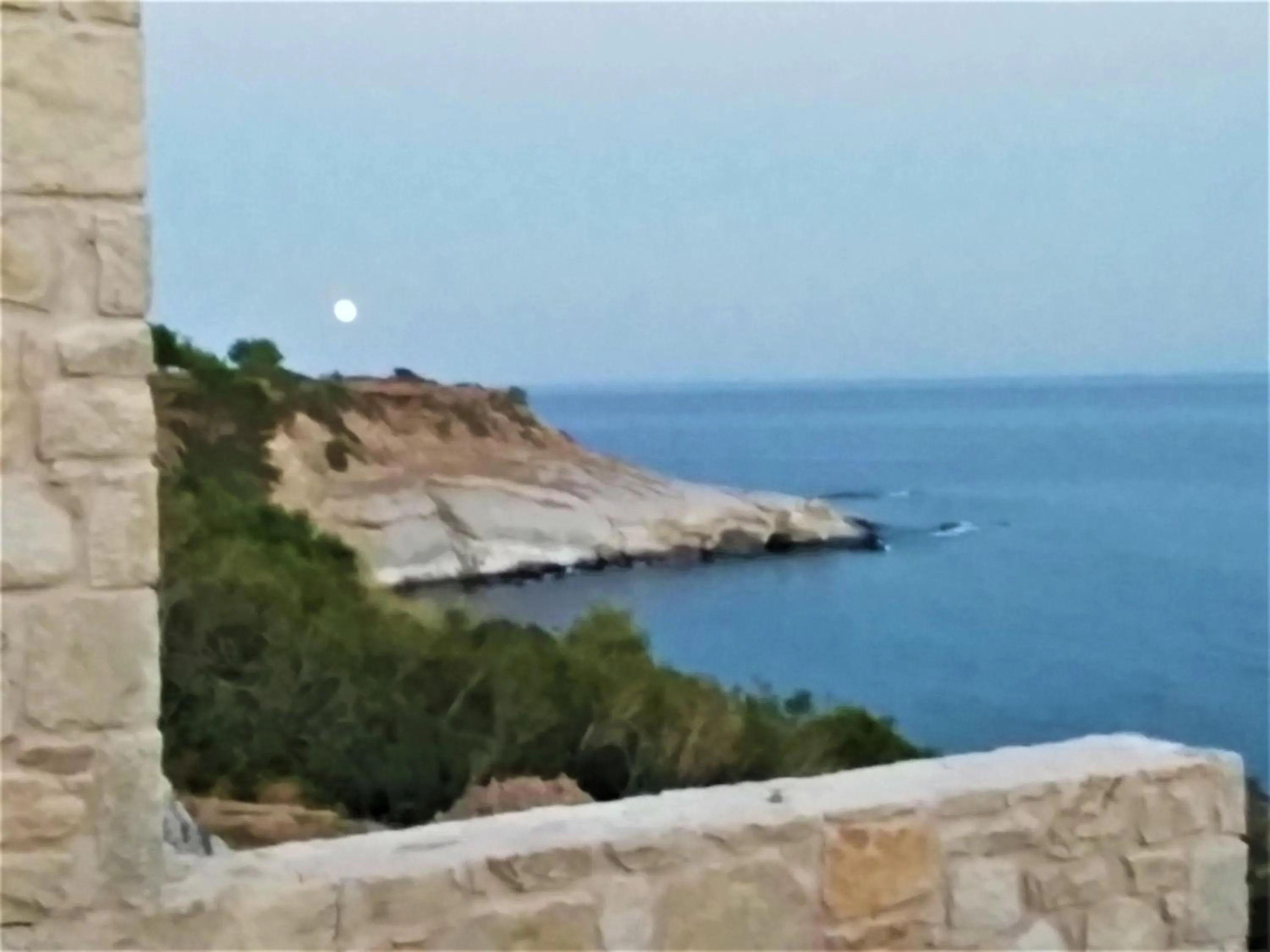 Beach in New Aurora Apts Studios