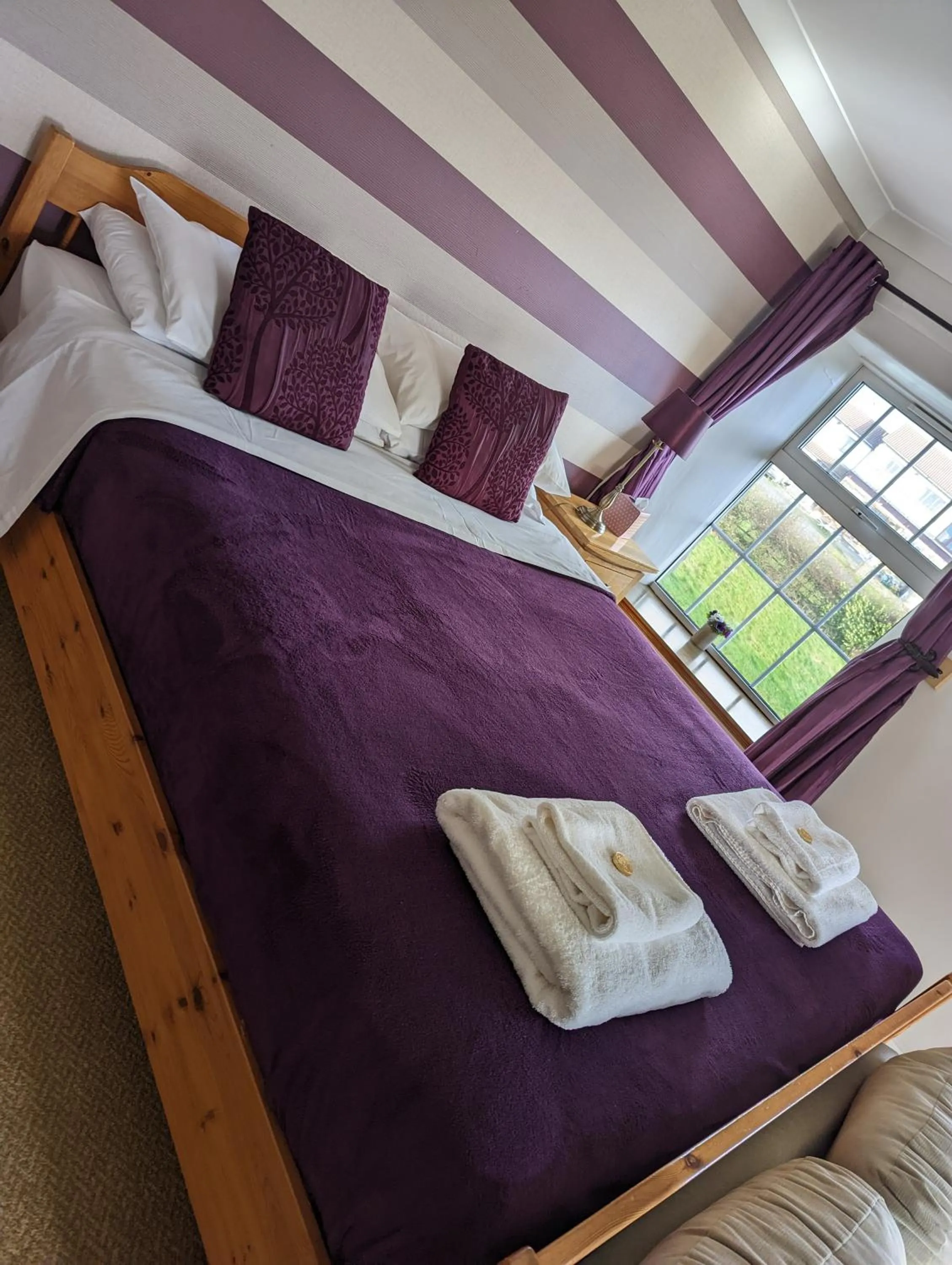 Bed in The Manor House Inn