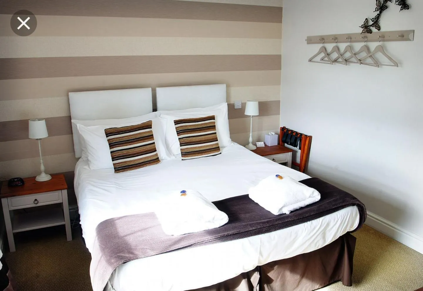 Bed in The Manor House Inn