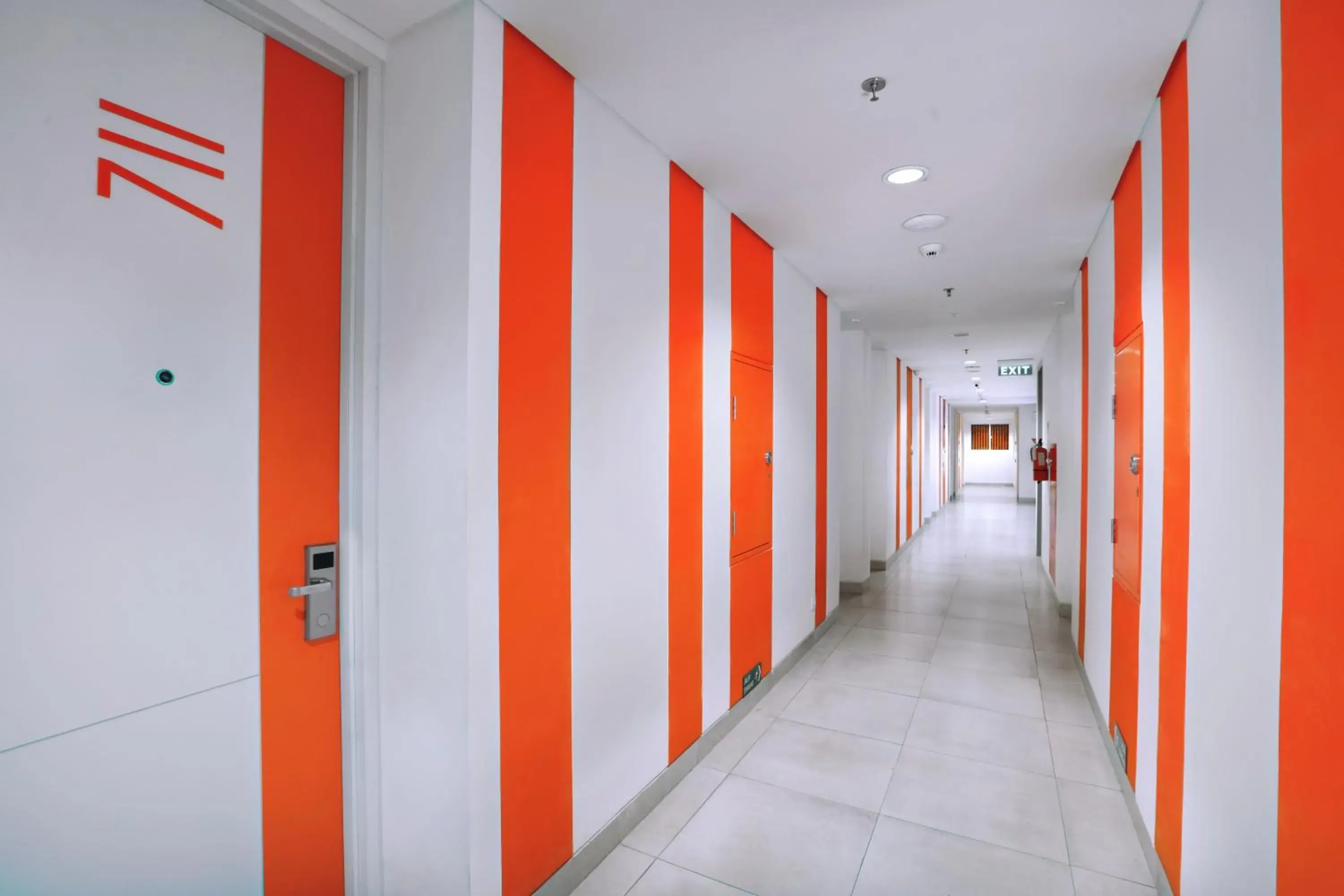 Property building in Starlet Hotel Jakarta Airport Property building in Starlet Hotel Jakarta Airport