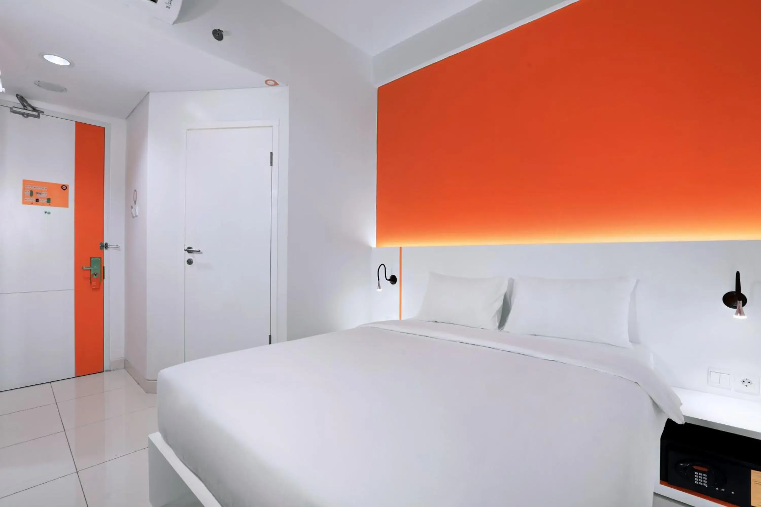 Bed in Starlet Hotel Jakarta Airport Bed in Starlet Hotel Jakarta Airport