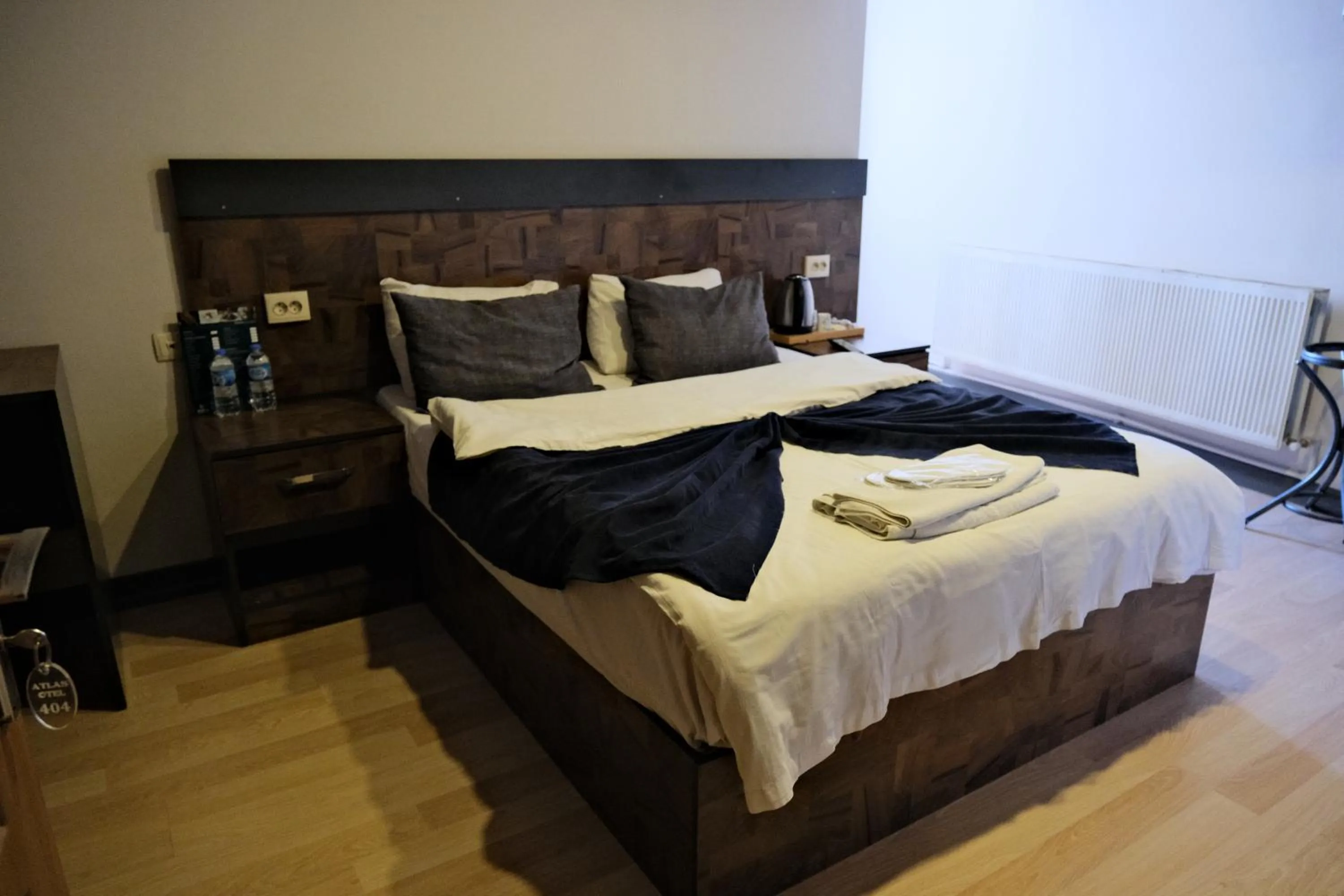 Bed in Atlas Otel