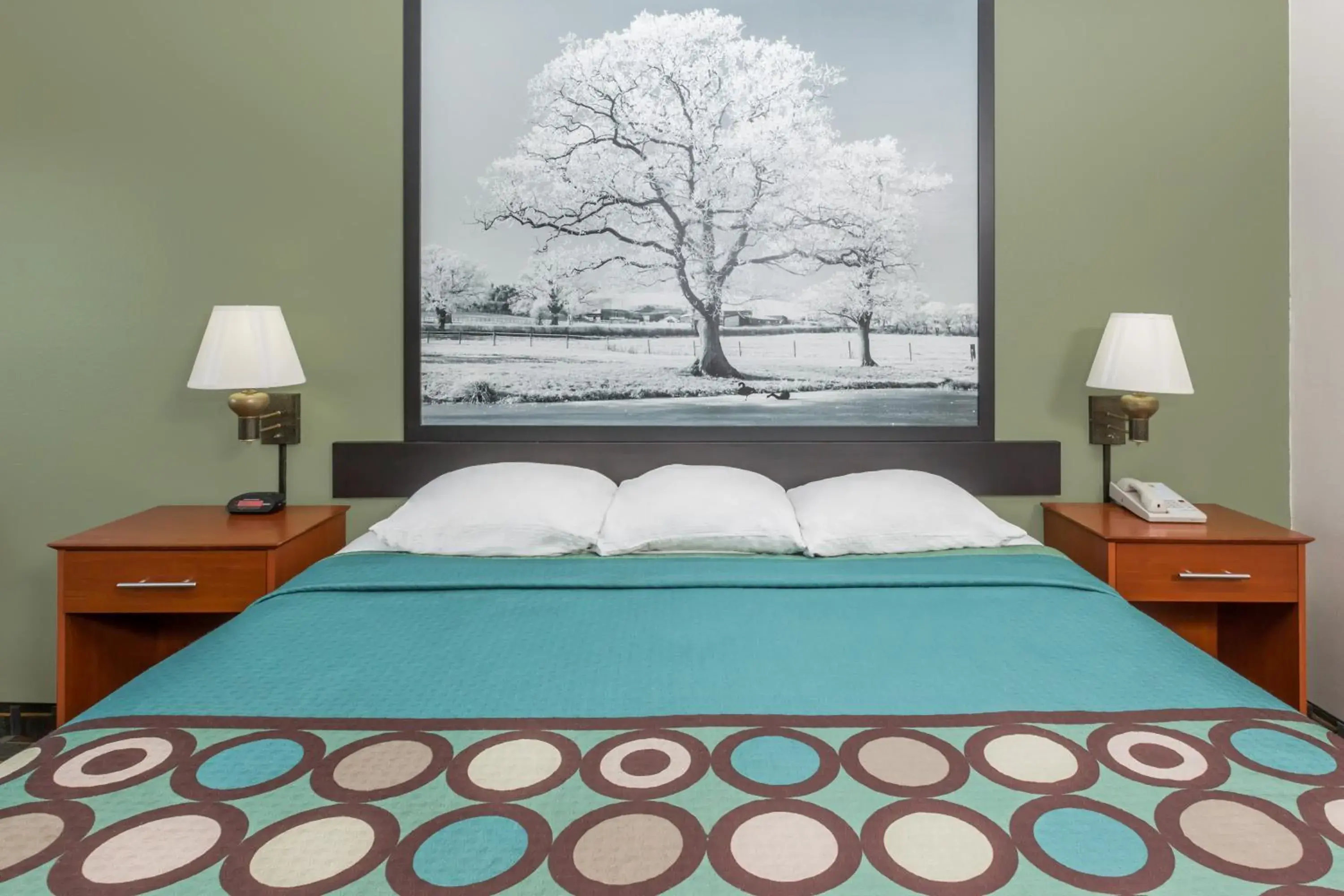 King Room - Disability Access/Non-Smoking in Super 8 by Wyndham Osceola IA King Room - Disability Access/Non-Smoking in Super 8 by Wyndham Osceola IA