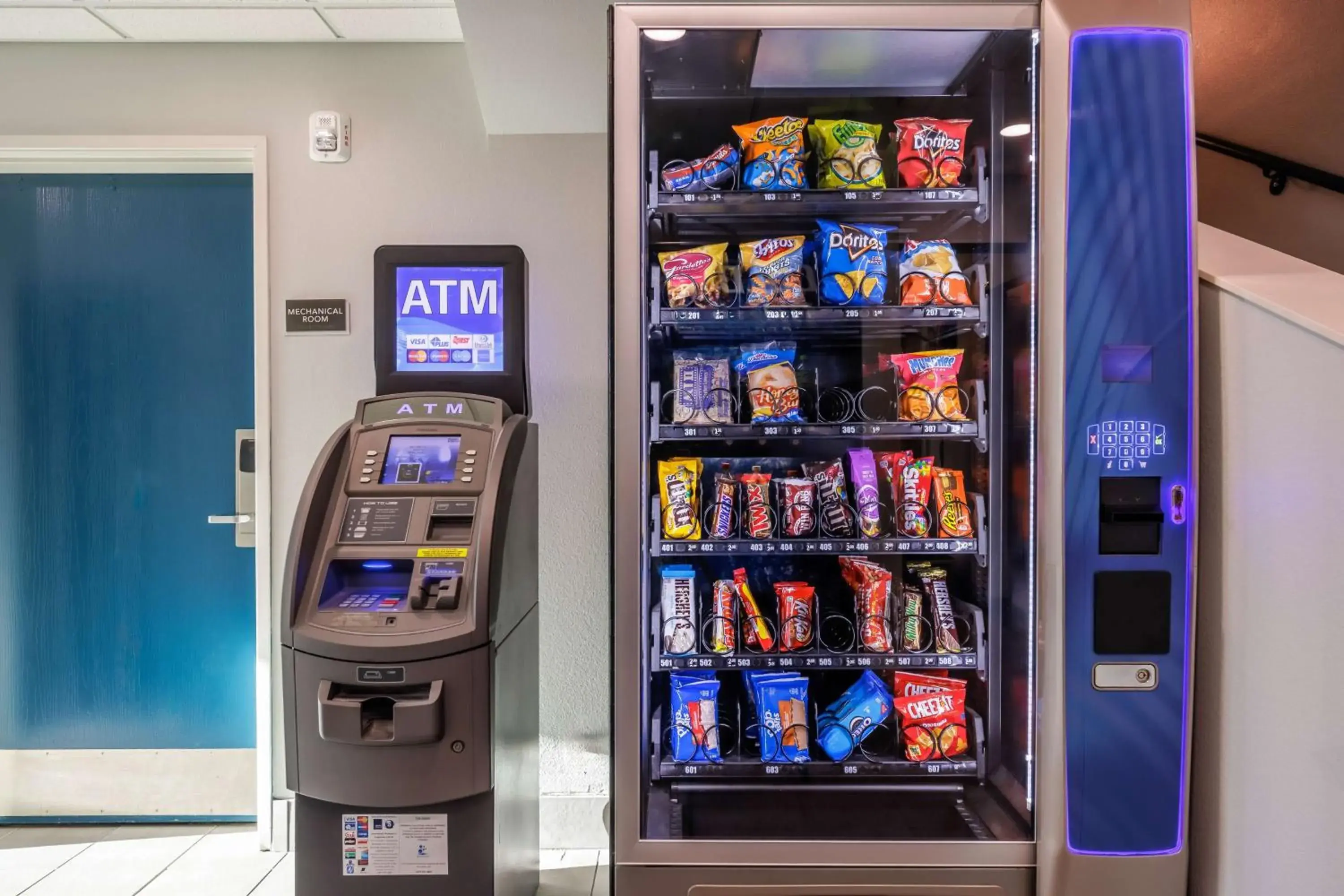 Property building in Motel 6-Grand Island, NE Property building in Motel 6-Grand Island, NE