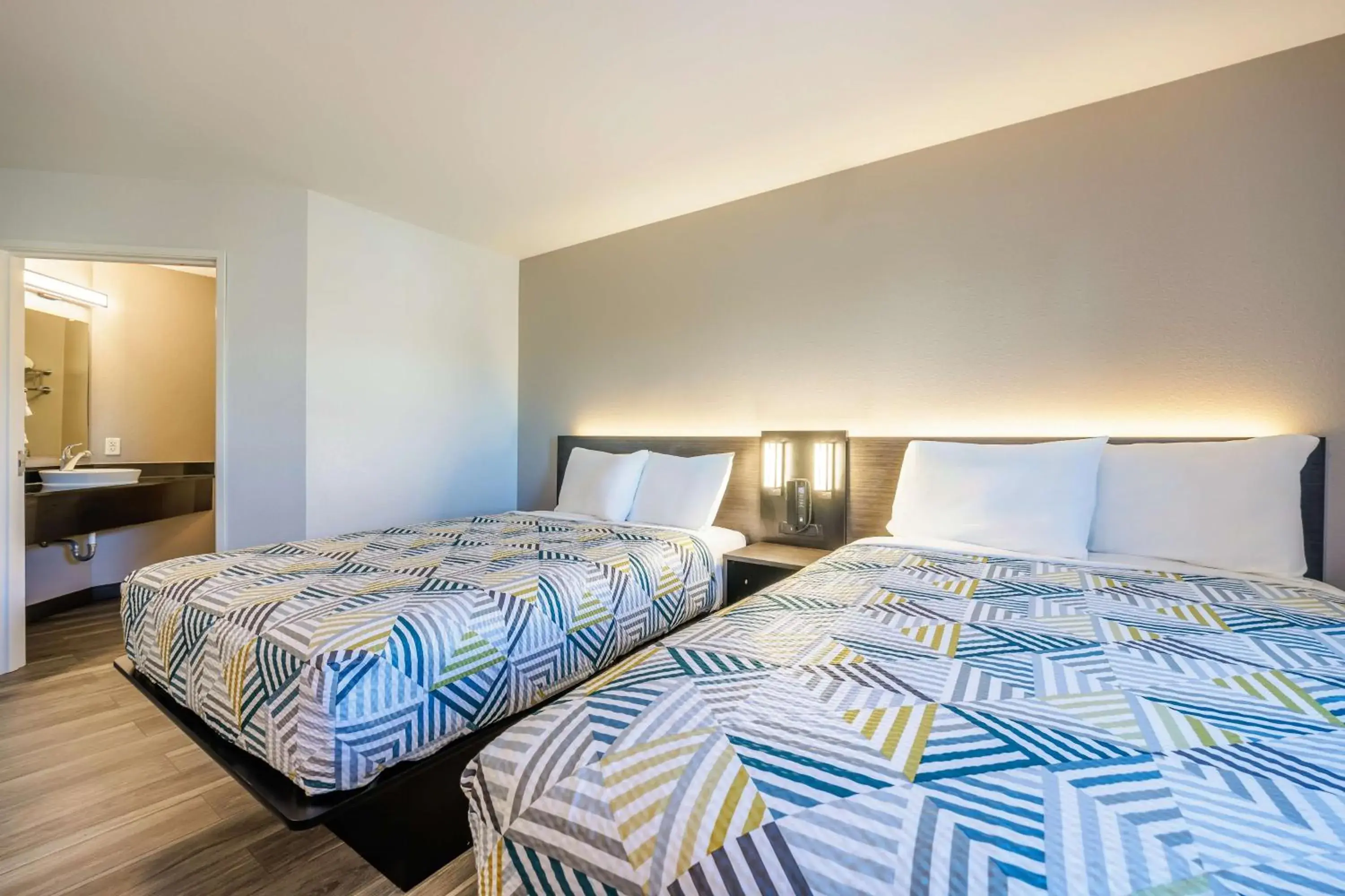 Bedroom in Motel 6-Grand Island, NE Bedroom in Motel 6-Grand Island, NE