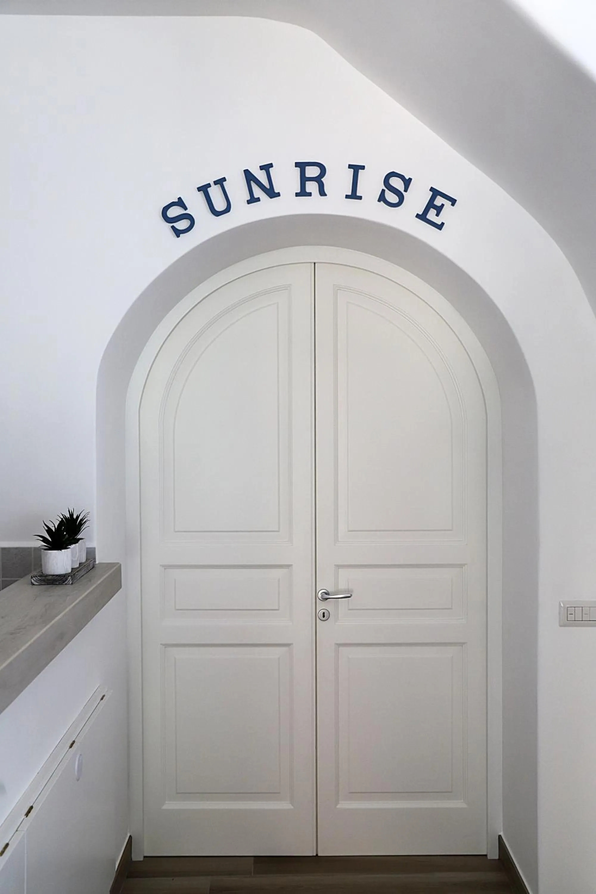 Facade/entrance in B&B Sunrise
