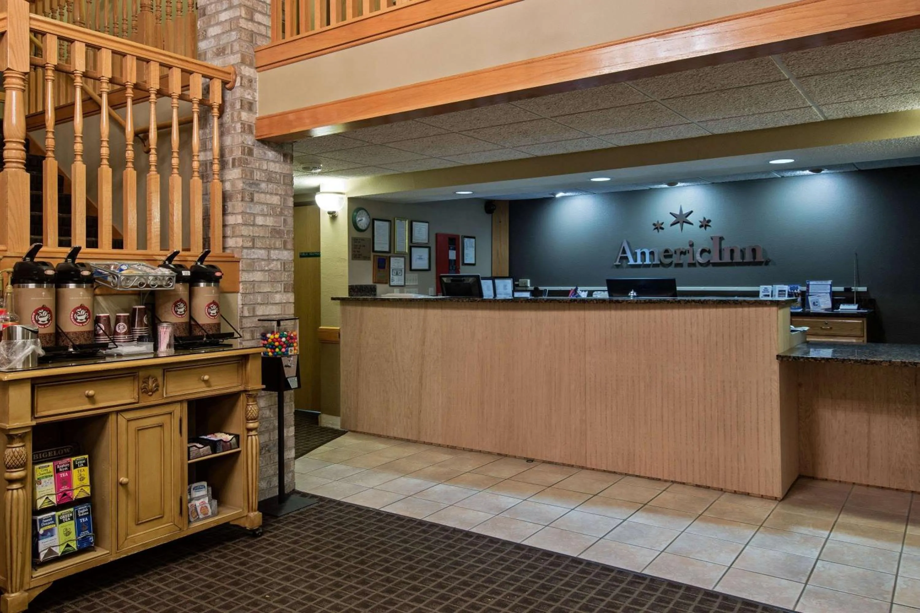 Lobby or reception in AmericInn by Wyndham Iowa Falls