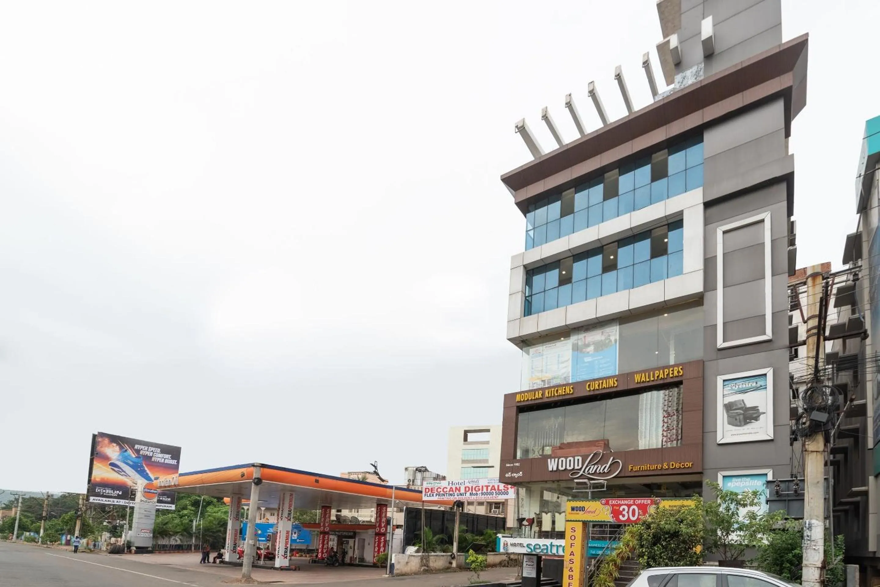 Facade/entrance in Capital O Seatree