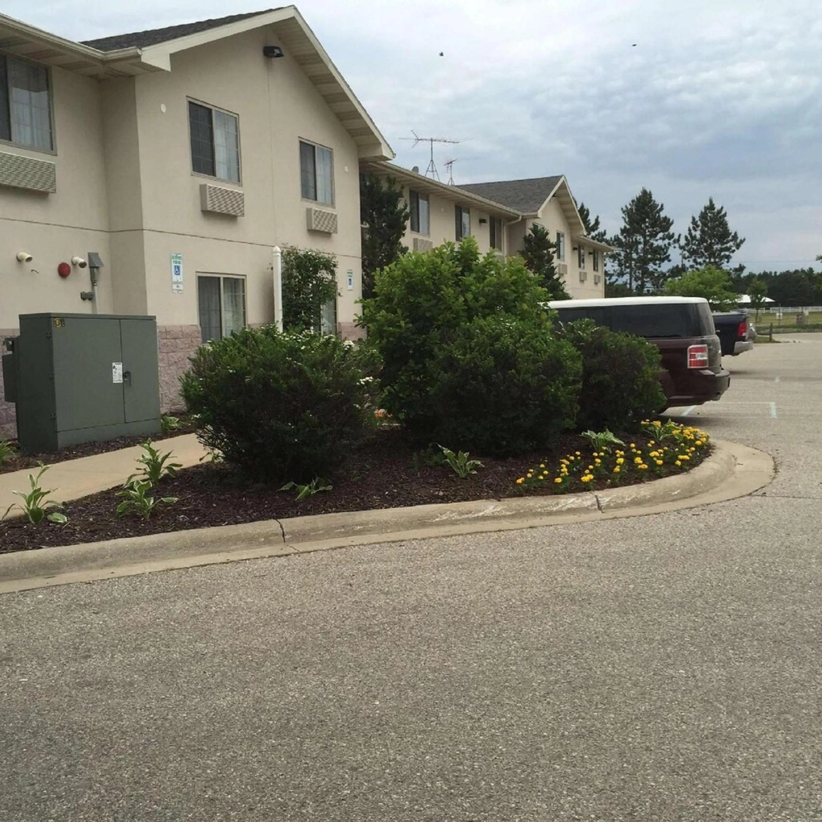 Property building in Osceola Grand Hotel