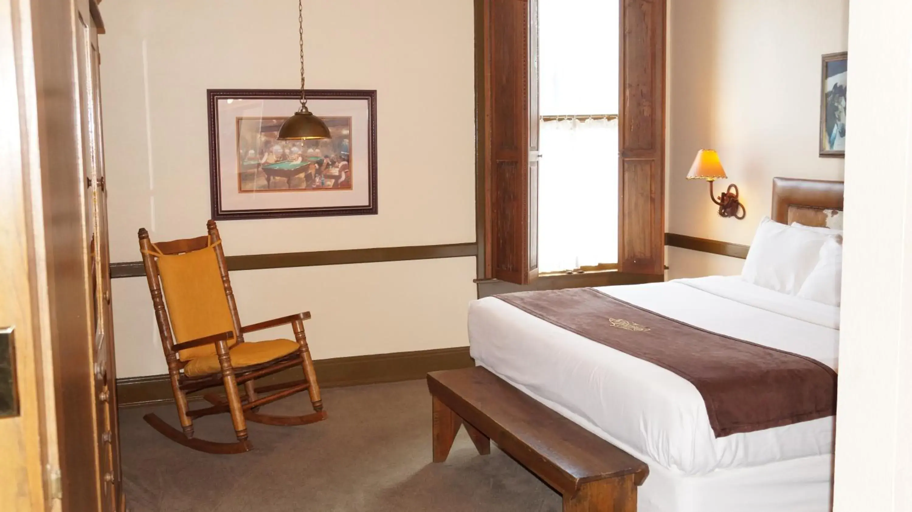 Bedroom, Bed in Stockyards Hotel Bedroom, Bed in Stockyards Hotel