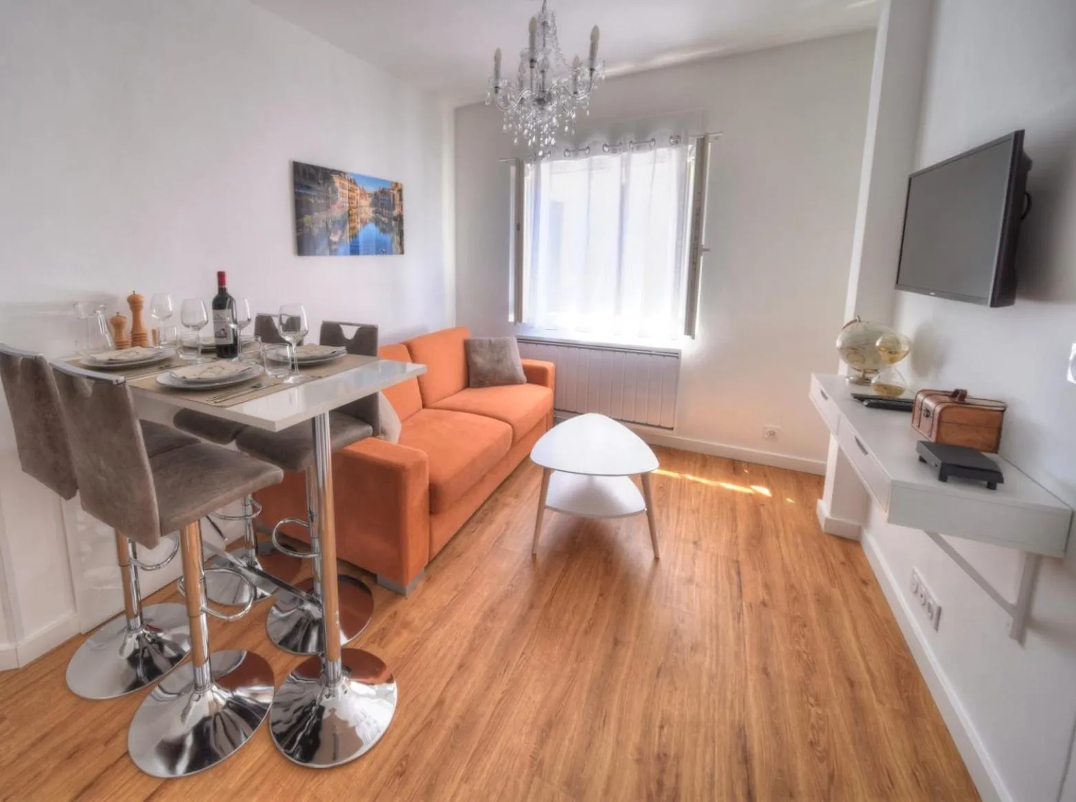 Living room in La petite Venise