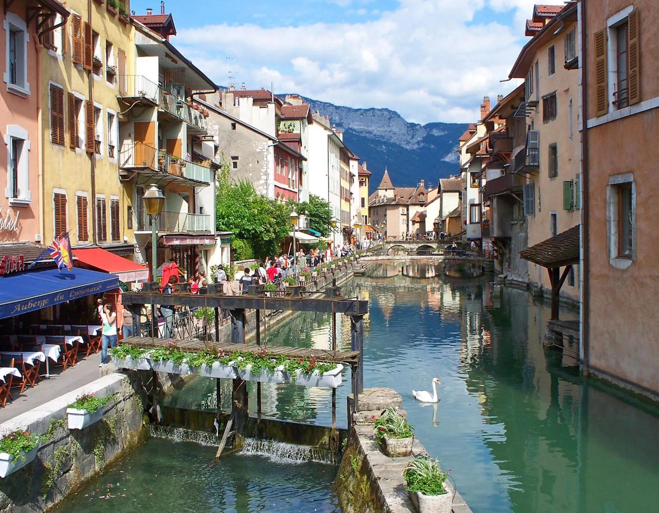 Neighbourhood in La petite Venise