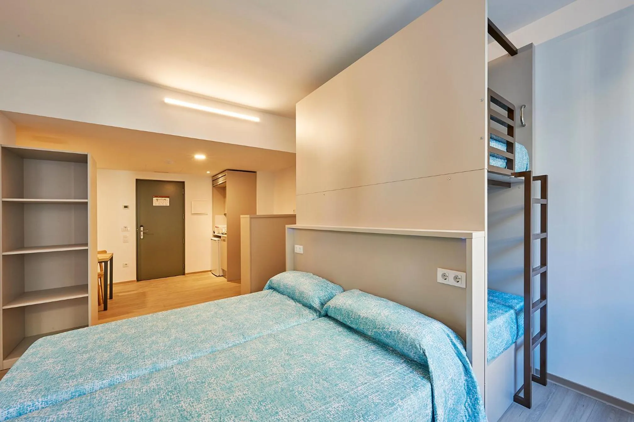 Bed in Alberg Abat Oliba