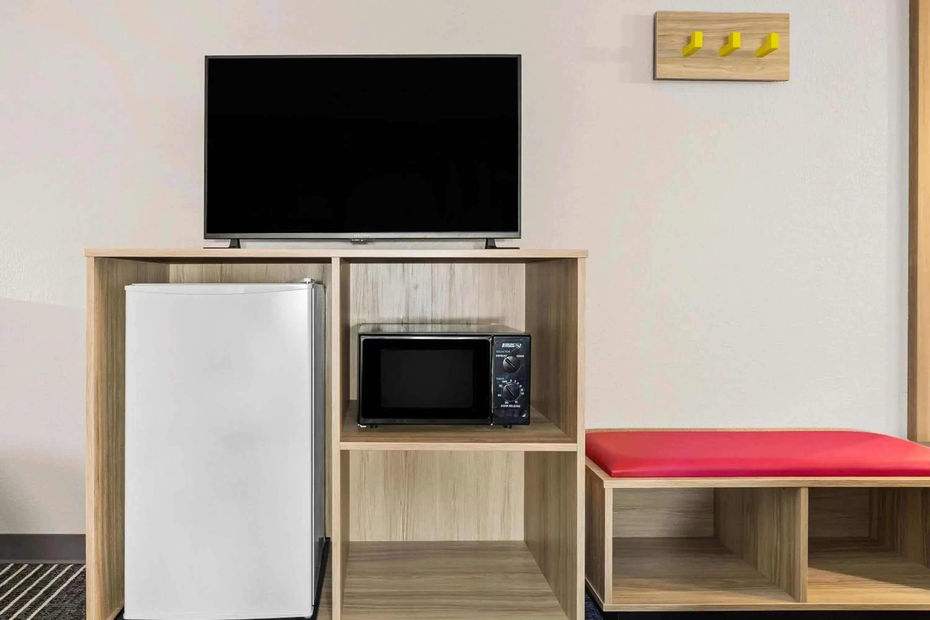 Bed in Super 8 by Wyndham Harrison AR Bed in Super 8 by Wyndham Harrison AR