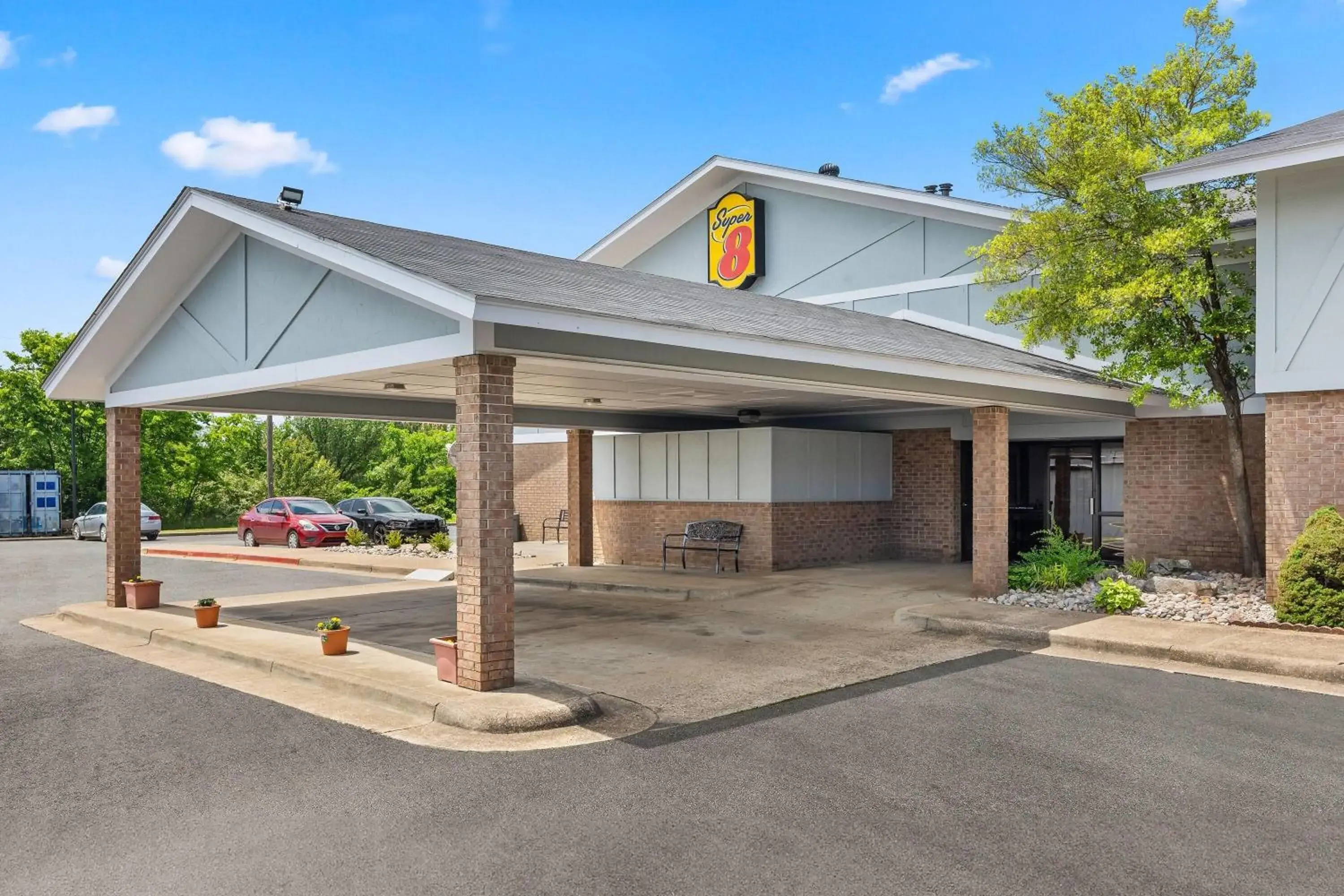 Property building in Super 8 by Wyndham Harrison AR Property building in Super 8 by Wyndham Harrison AR