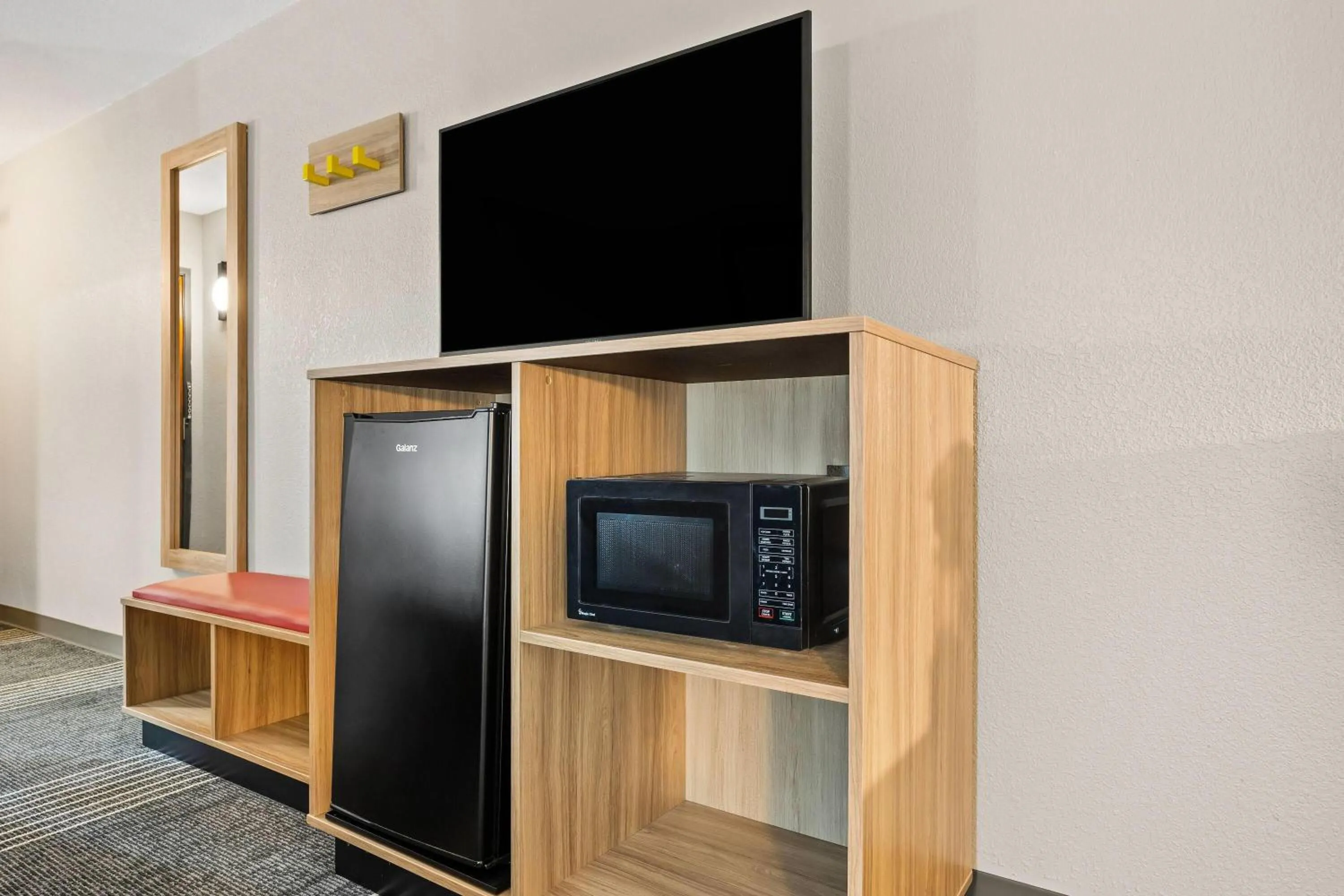 Bed in Super 8 by Wyndham Harrison AR