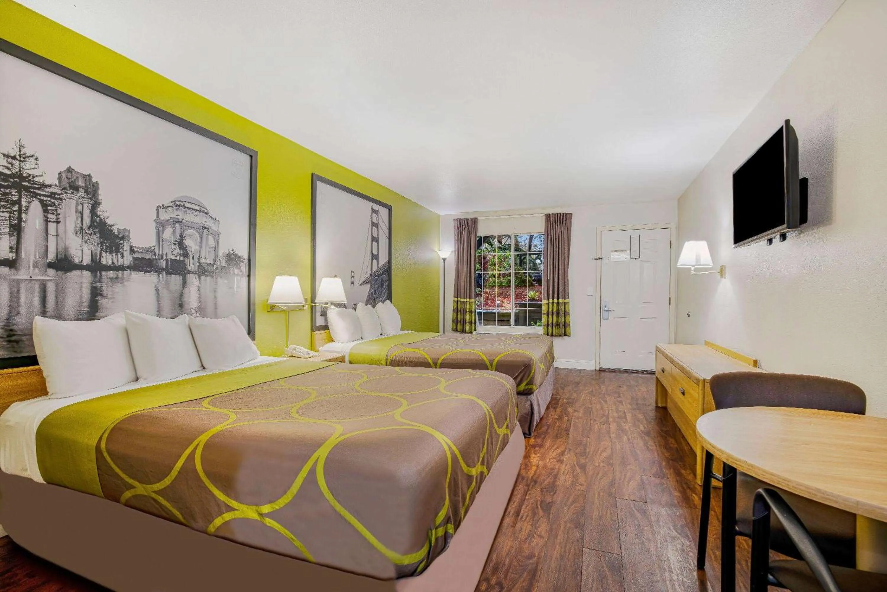 Bed in Super 8 by Wyndham Auburn