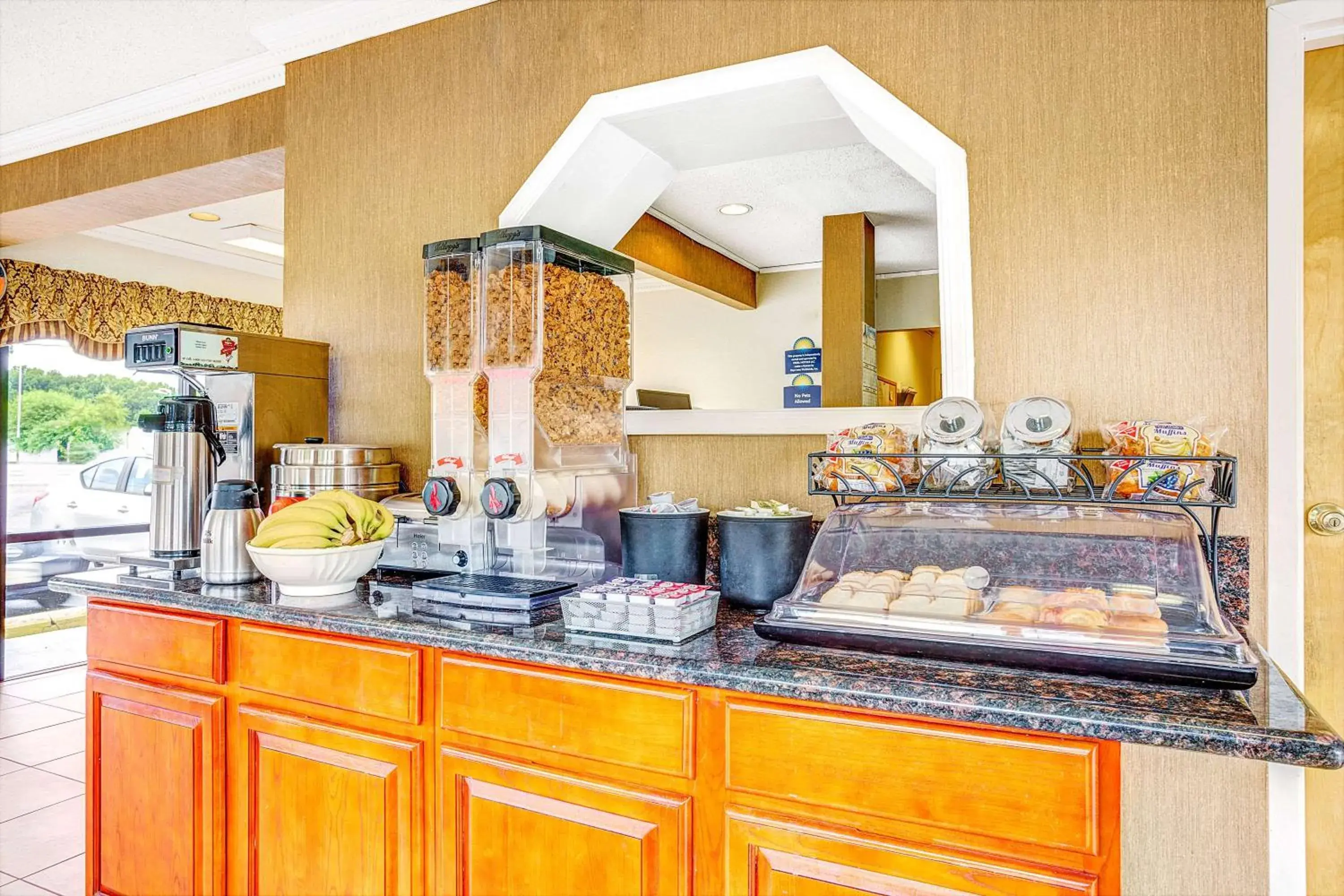 Restaurant/places to eat in Days Inn by Wyndham Chesapeake Restaurant/places to eat in Days Inn by Wyndham Chesapeake