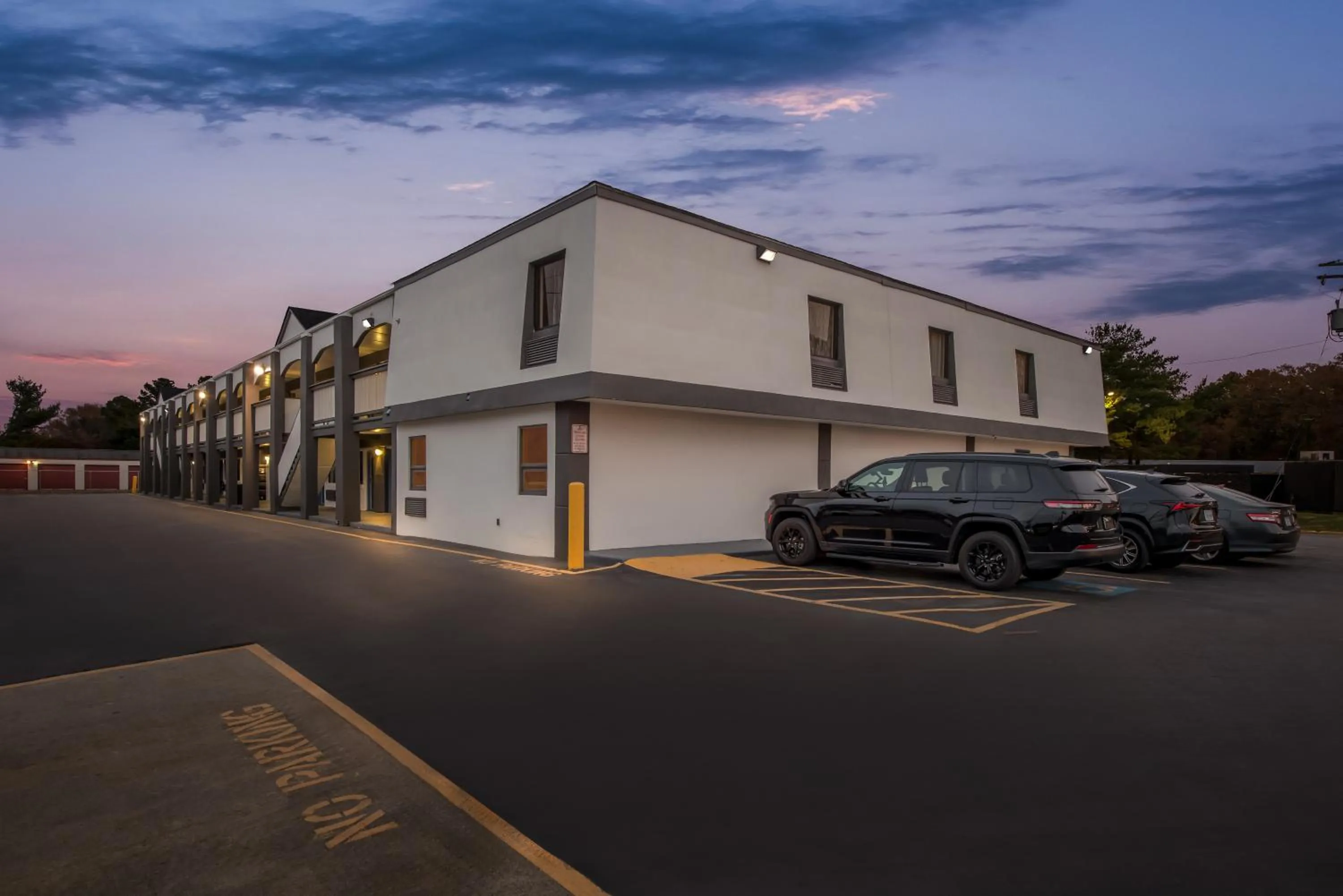 Property building in Days Inn by Wyndham Chesapeake