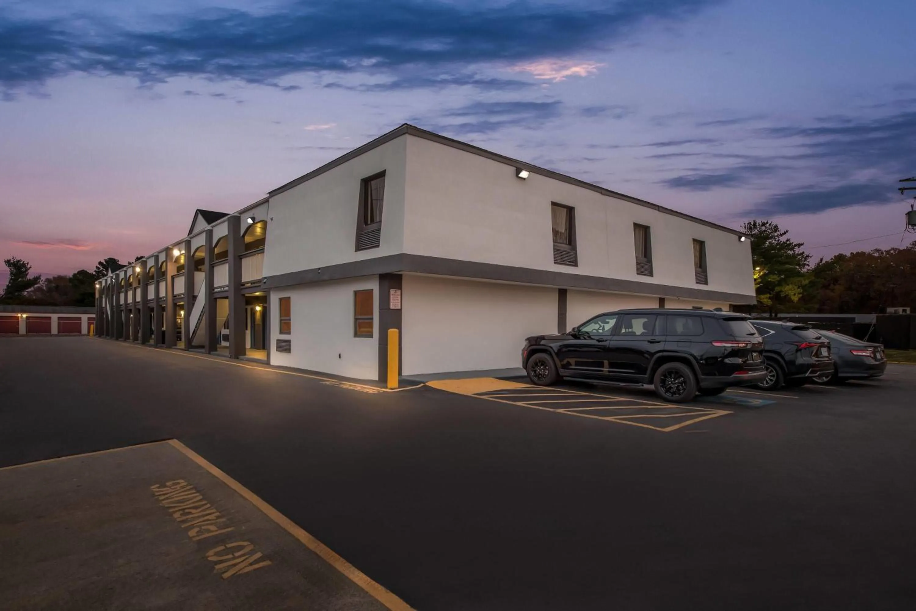 Property building in Days Inn by Wyndham Chesapeake