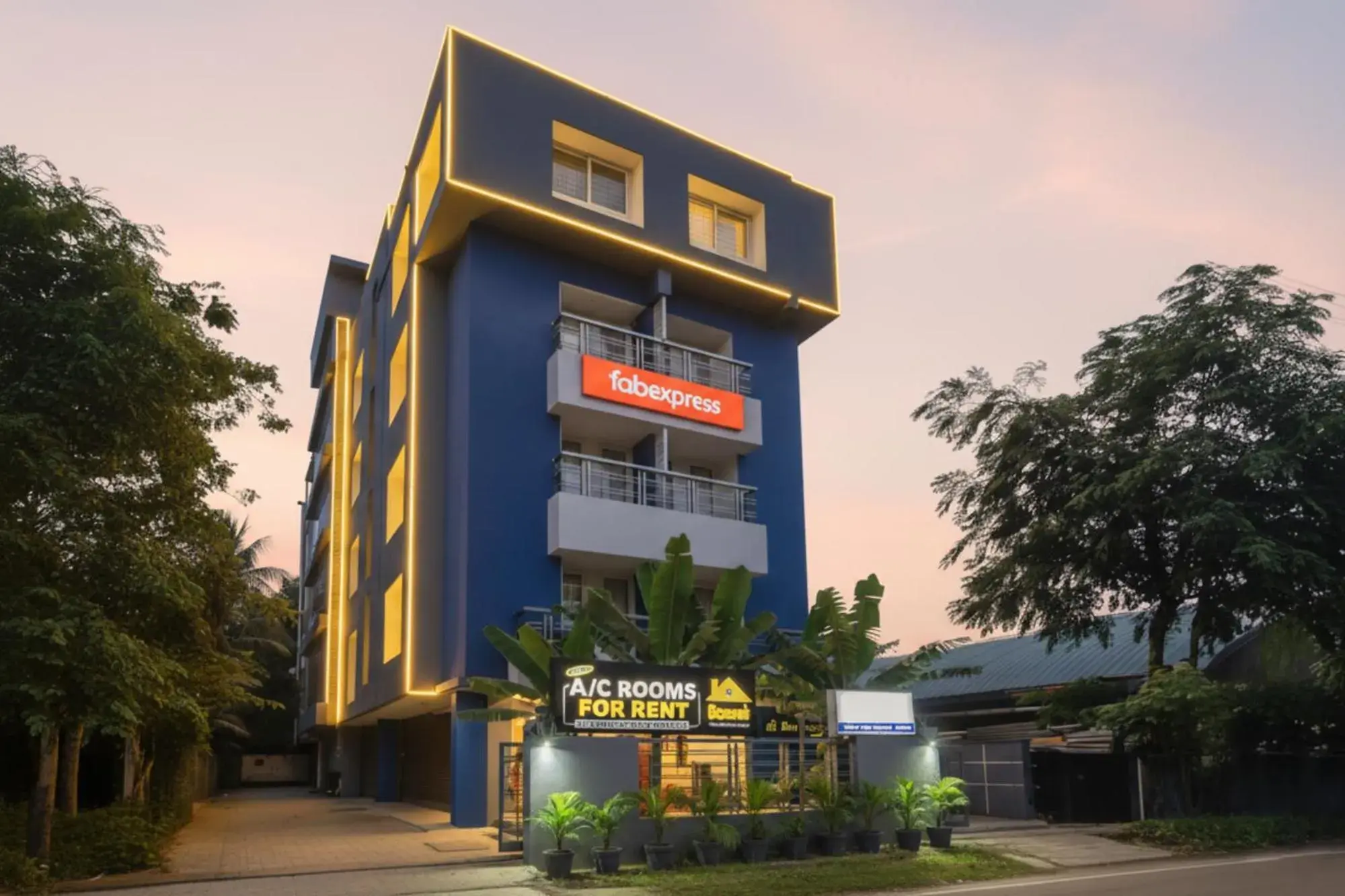 FabHotel B Zone - Nr US Consulate FabHotel B Zone - Nr US Consulate