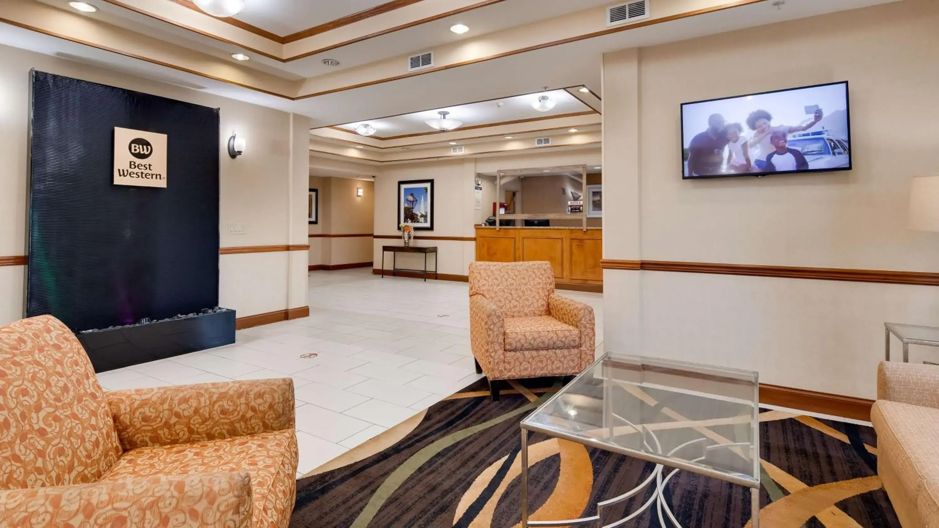 Lobby or reception in Best Western Executive Inn - Latta Lobby or reception in Best Western Executive Inn - Latta