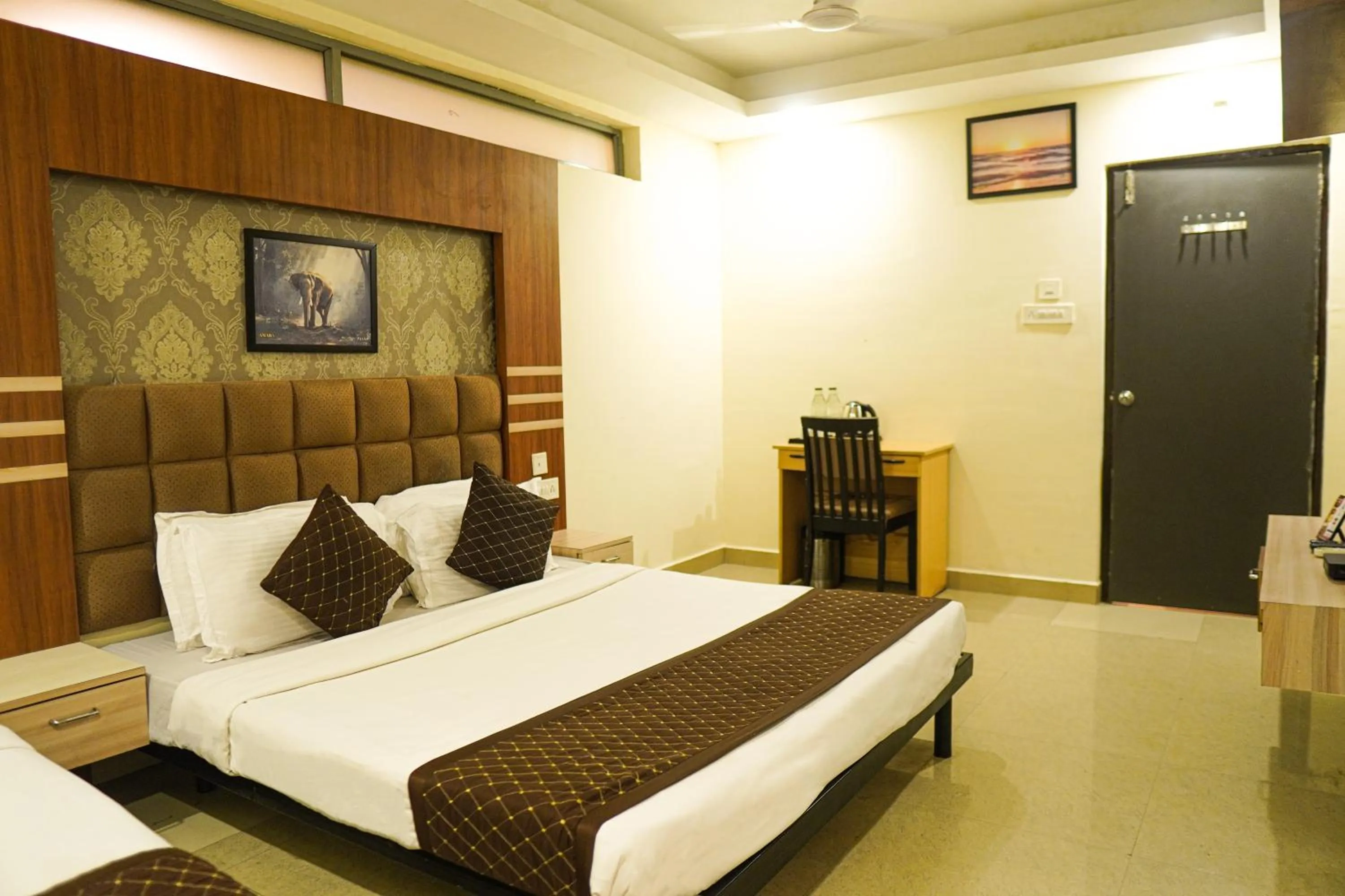 Bedroom, Bed in Mount Amara Hotel & Spa, Siliguri