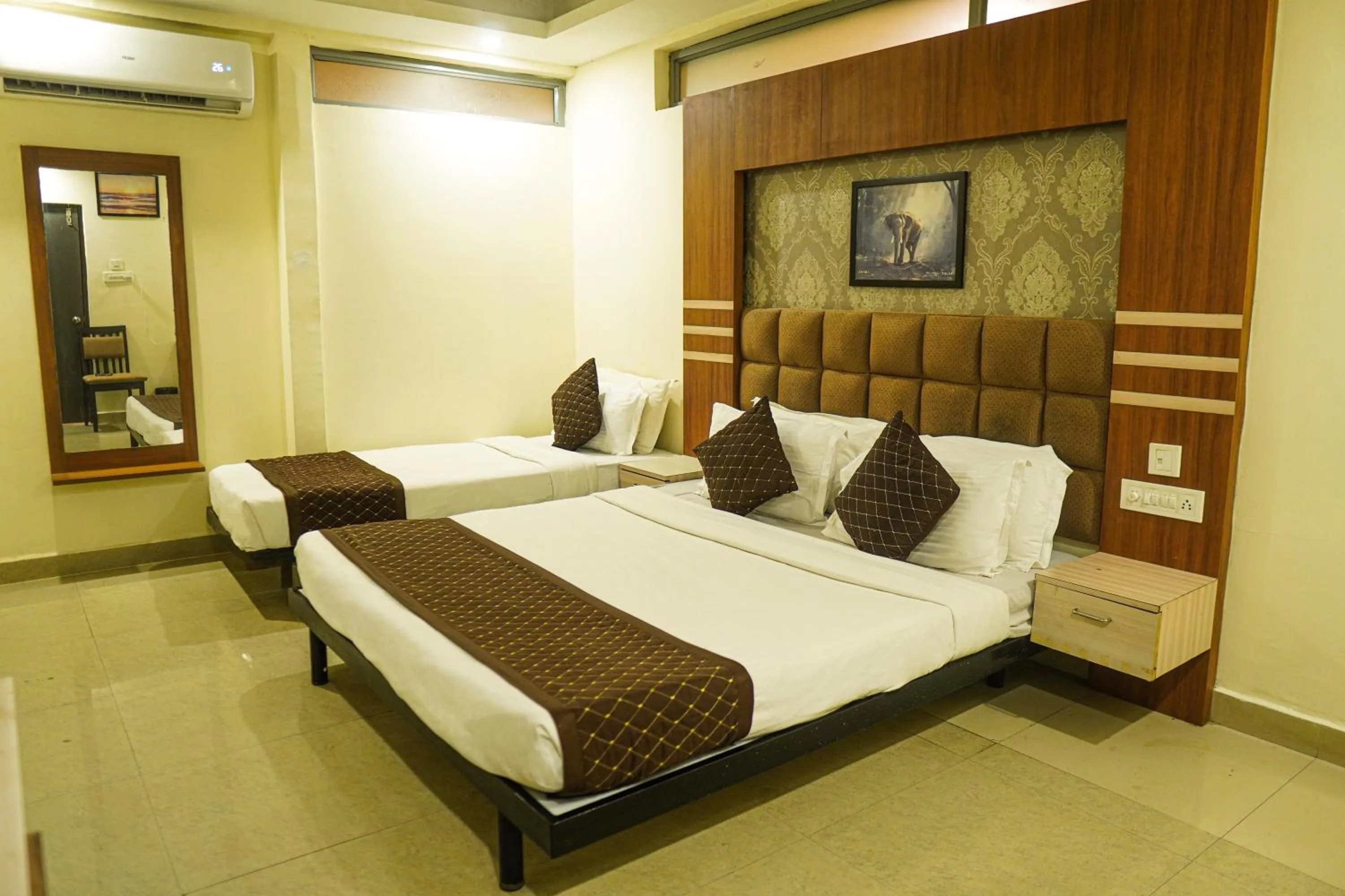 Bedroom, Bed in Mount Amara Hotel & Spa, Siliguri