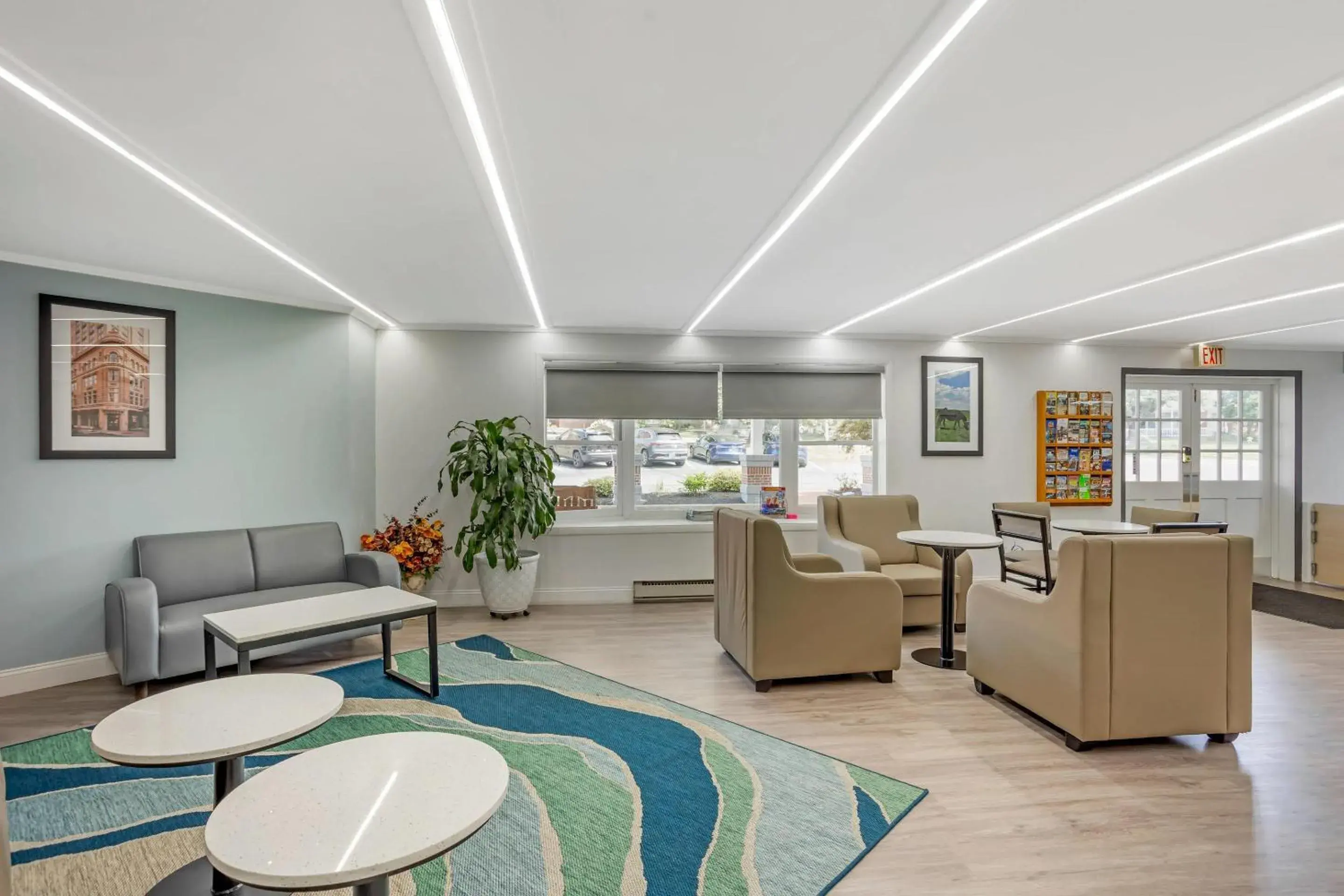 Lobby or reception in Quality Inn Smoketown - Lancaster Area Lobby or reception in Quality Inn Smoketown - Lancaster Area