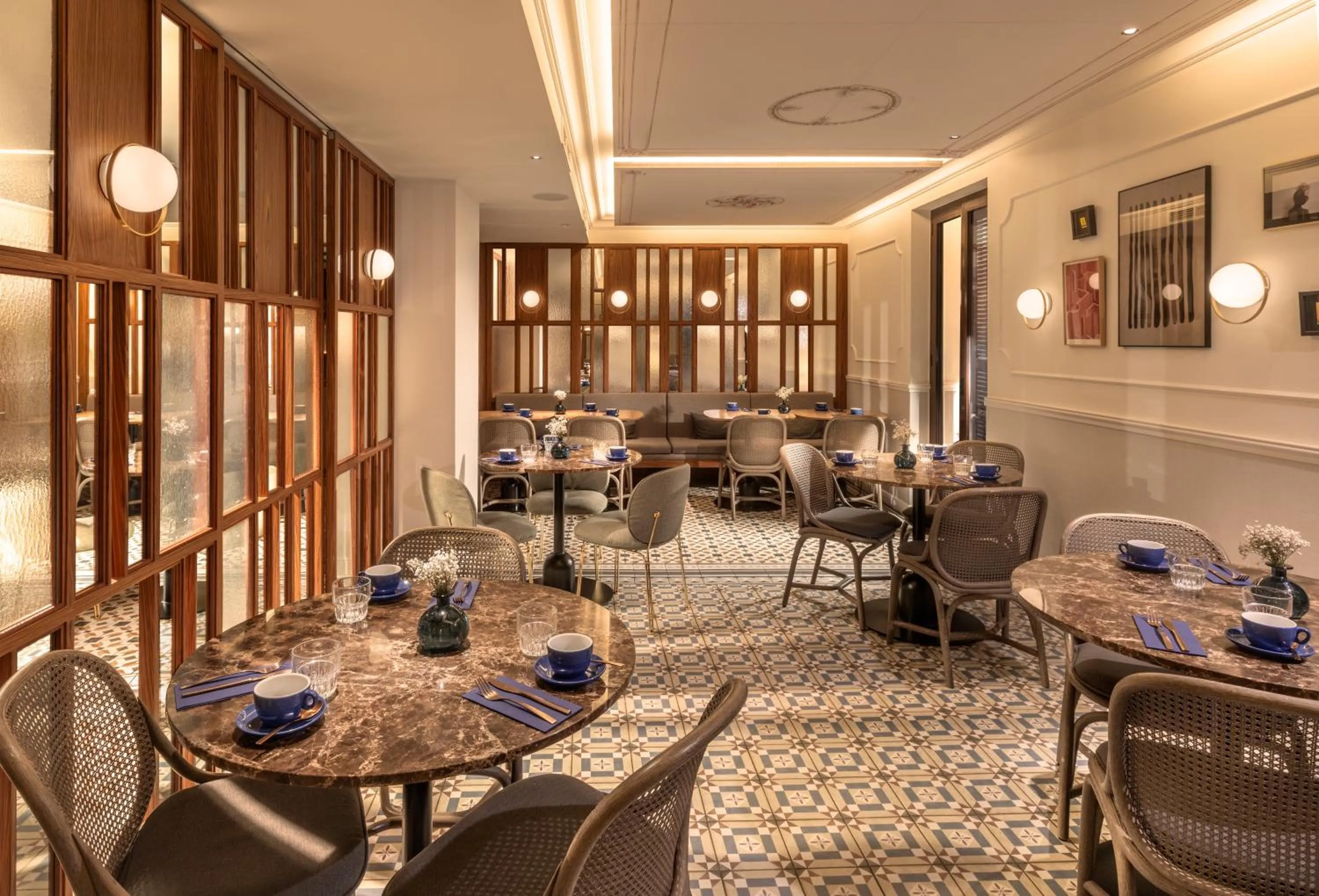 Restaurant/places to eat in Kimpton Vividora Hotel by IHG