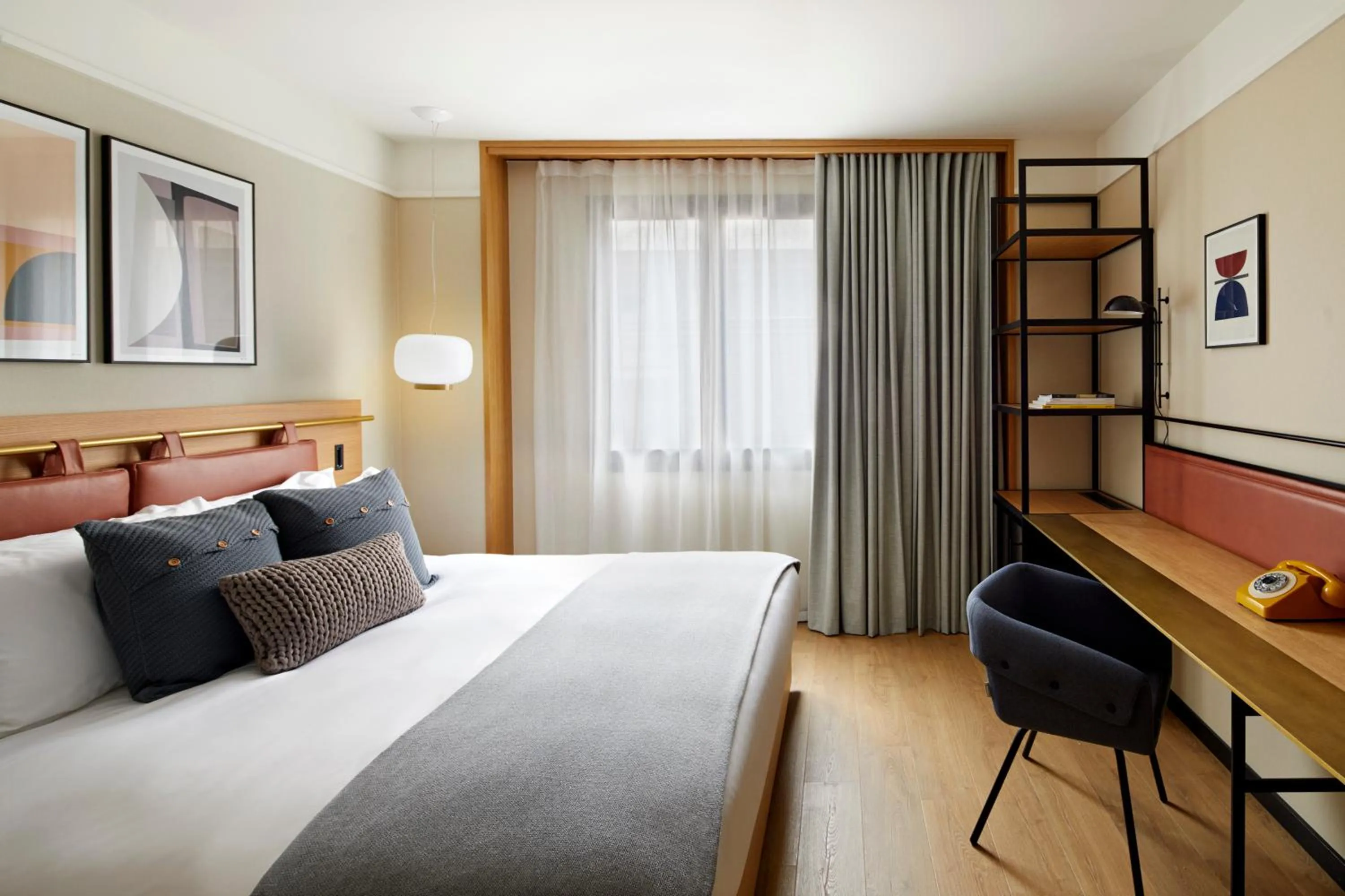 Bed in Kimpton Vividora Hotel by IHG