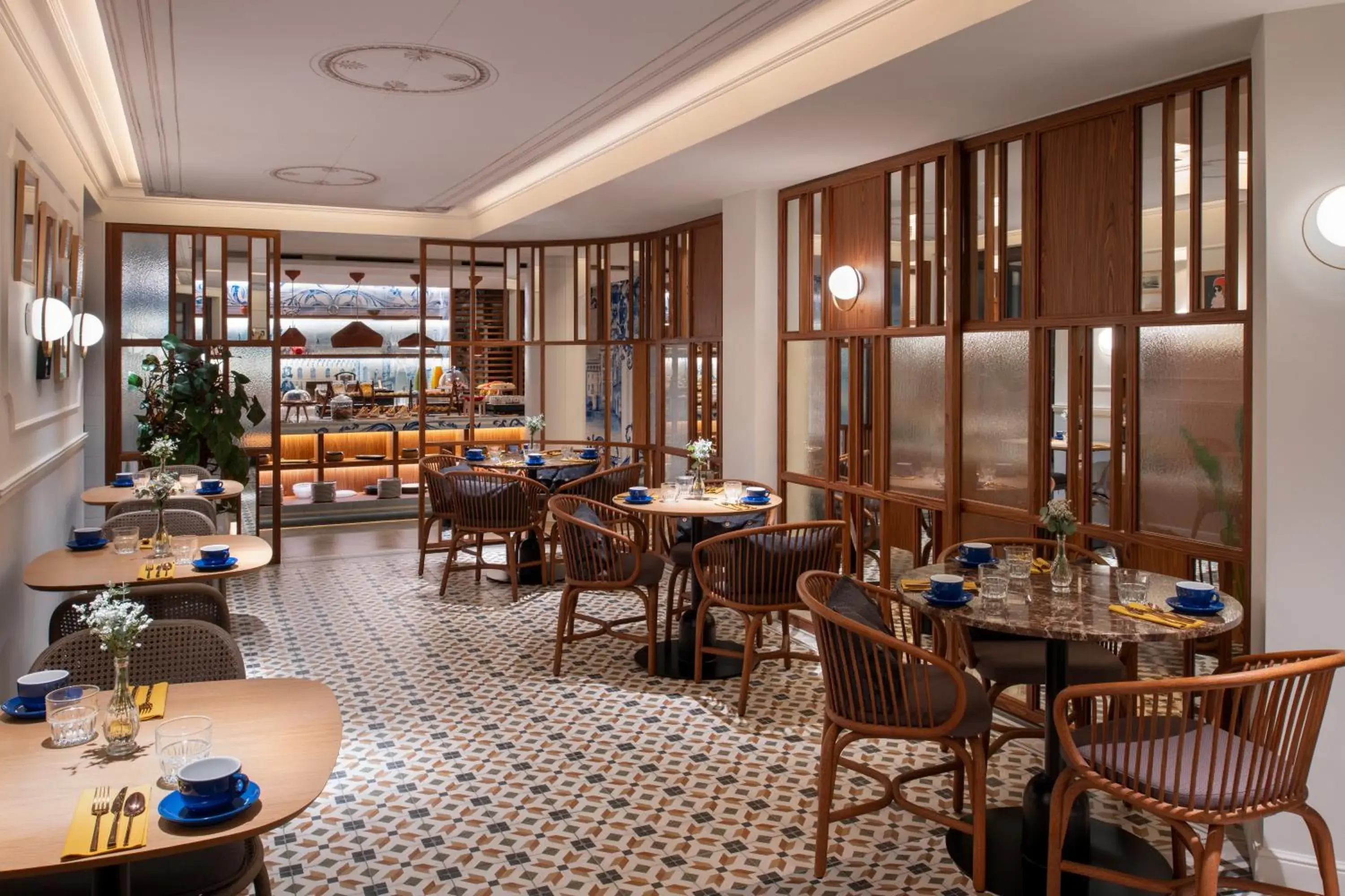 Restaurant/places to eat in Kimpton Vividora Hotel by IHG Restaurant/places to eat in Kimpton Vividora Hotel by IHG