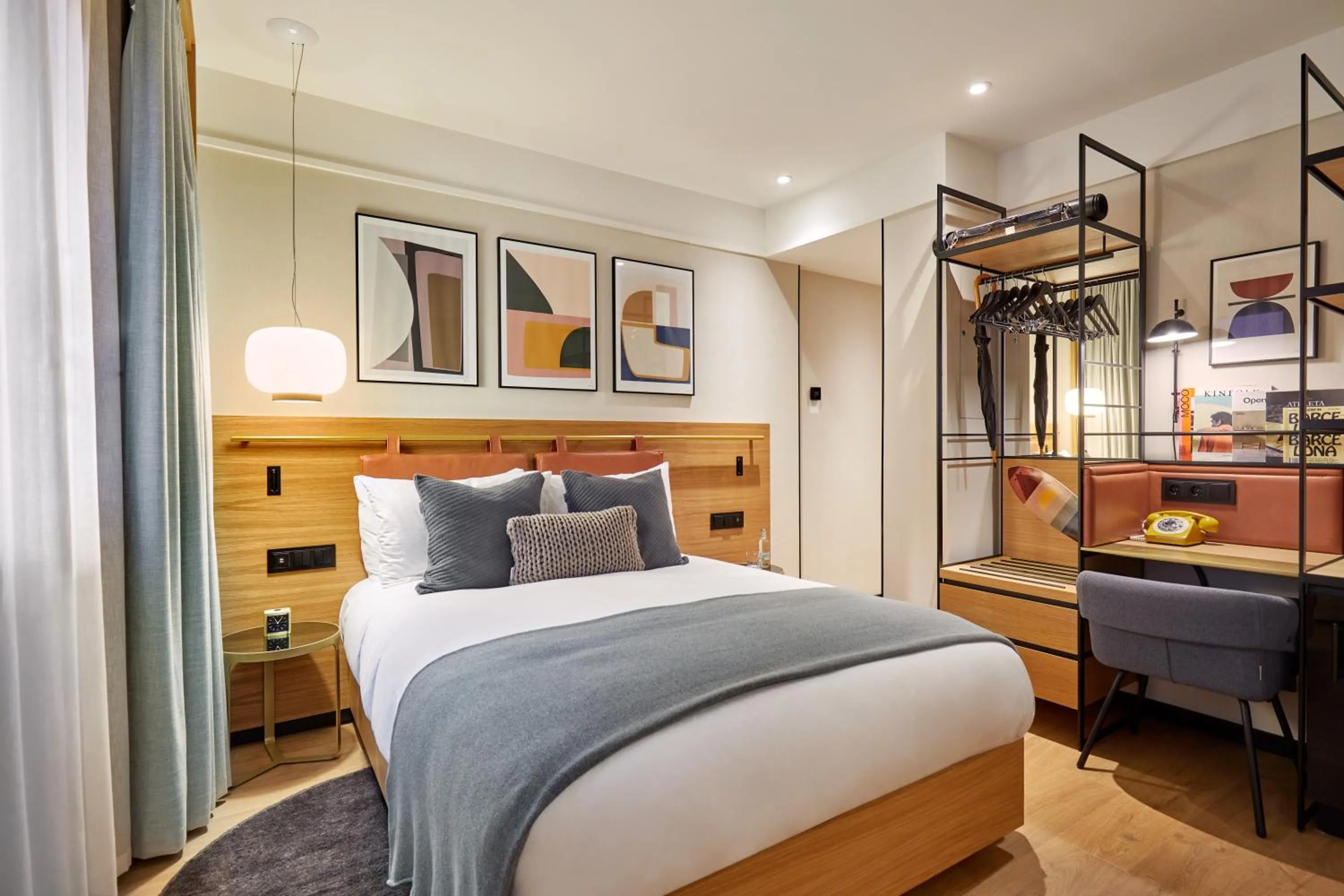 Bed in Kimpton Vividora Hotel by IHG