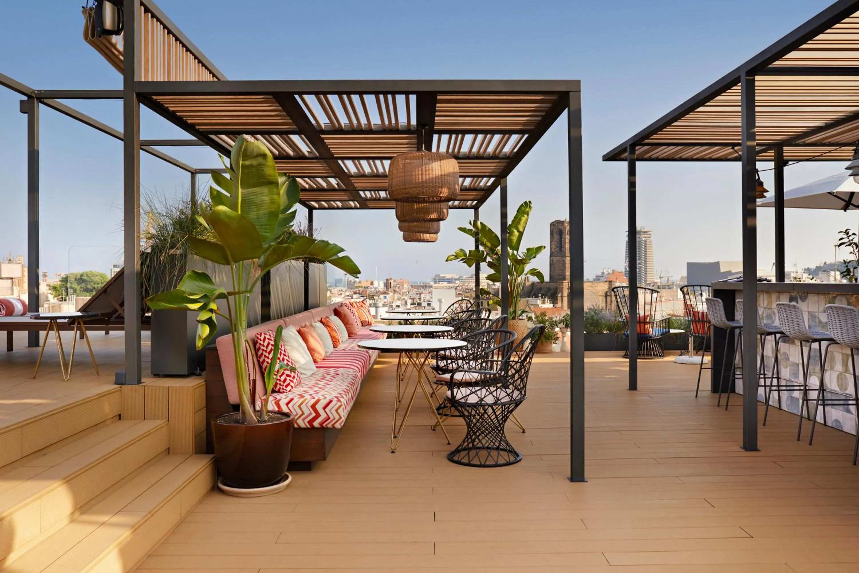 Restaurant/places to eat in Kimpton Vividora Hotel by IHG