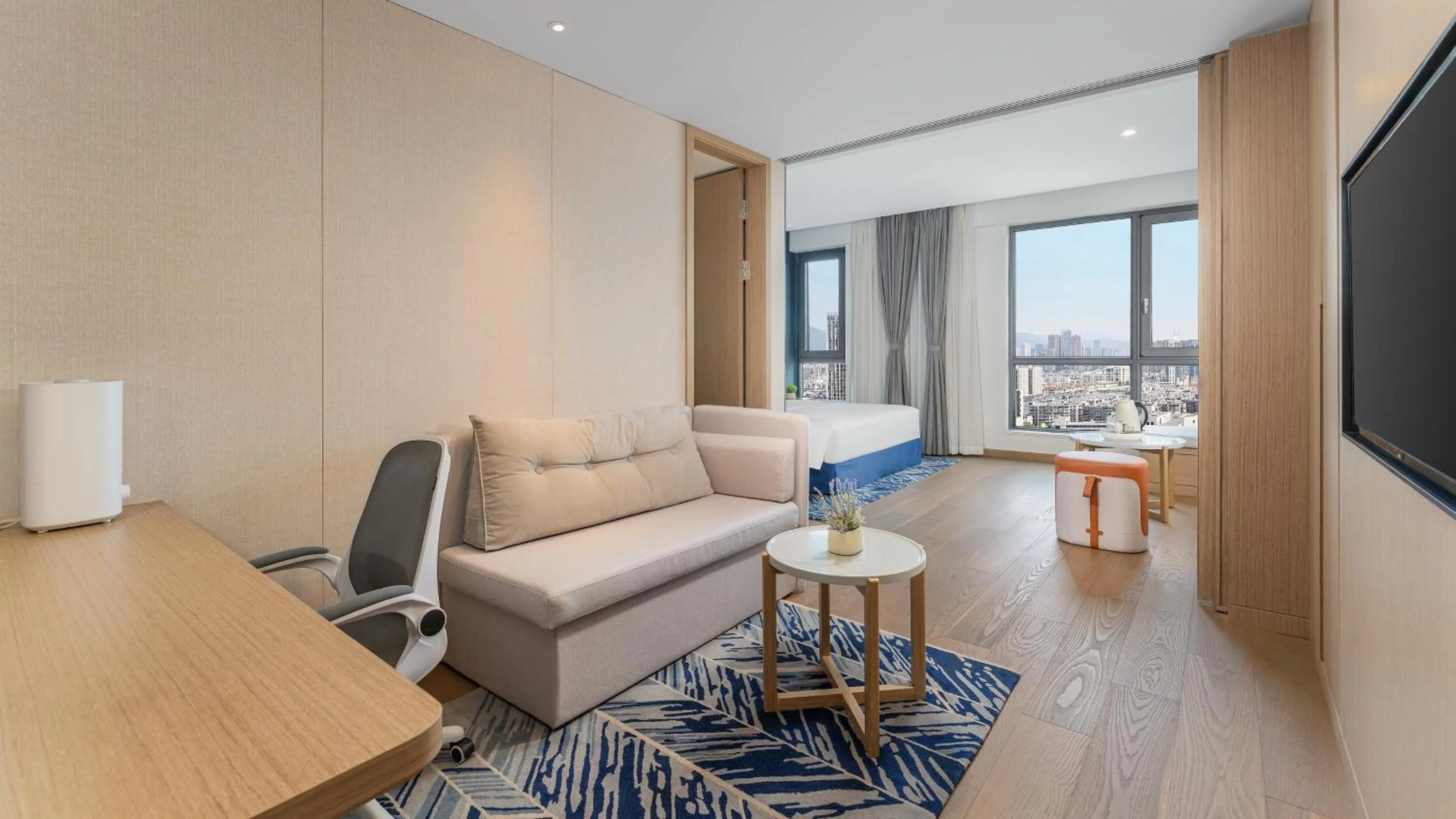 Photo of the whole room in Holiday Inn Express Kunming West by IHG