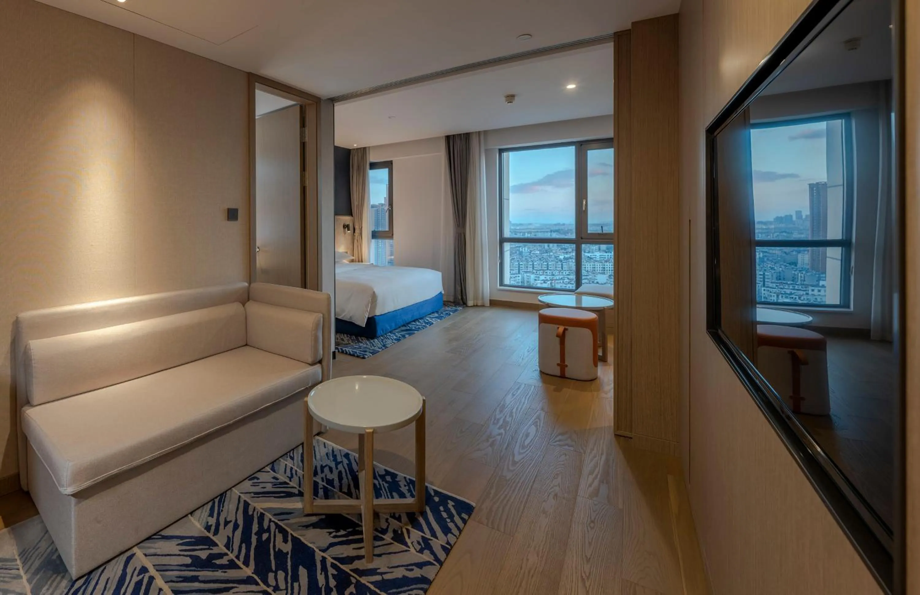 Bedroom, Bed in Holiday Inn Express Kunming West by IHG