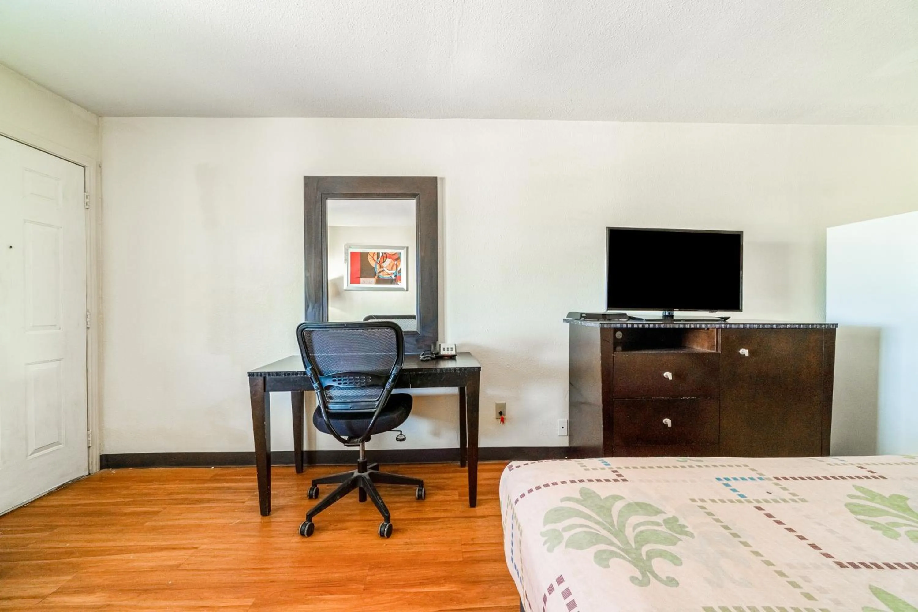 Bedroom, Bed in Executive Inn Port Lavaca by OYO