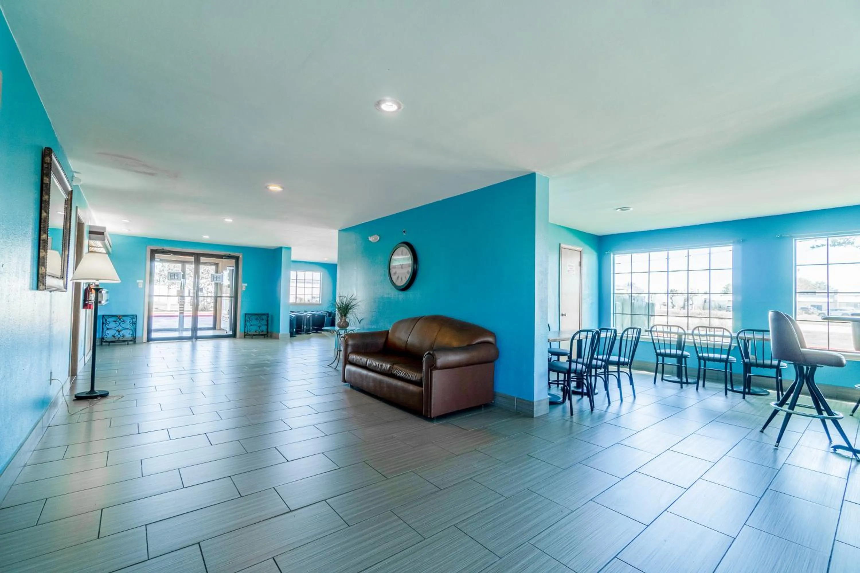 Seating area in Executive Inn Port Lavaca by OYO