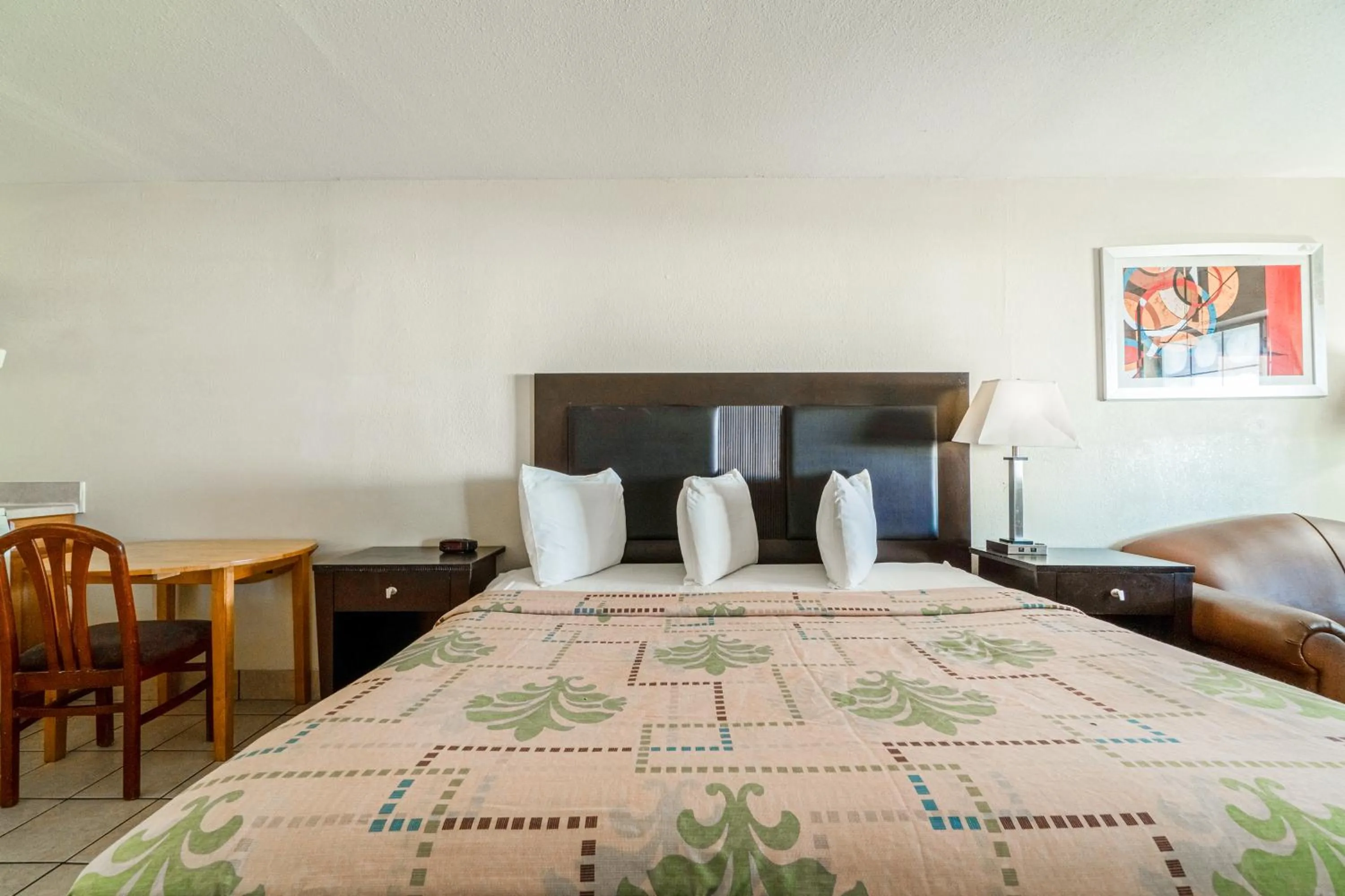 Bedroom, Bed in Executive Inn Port Lavaca by OYO